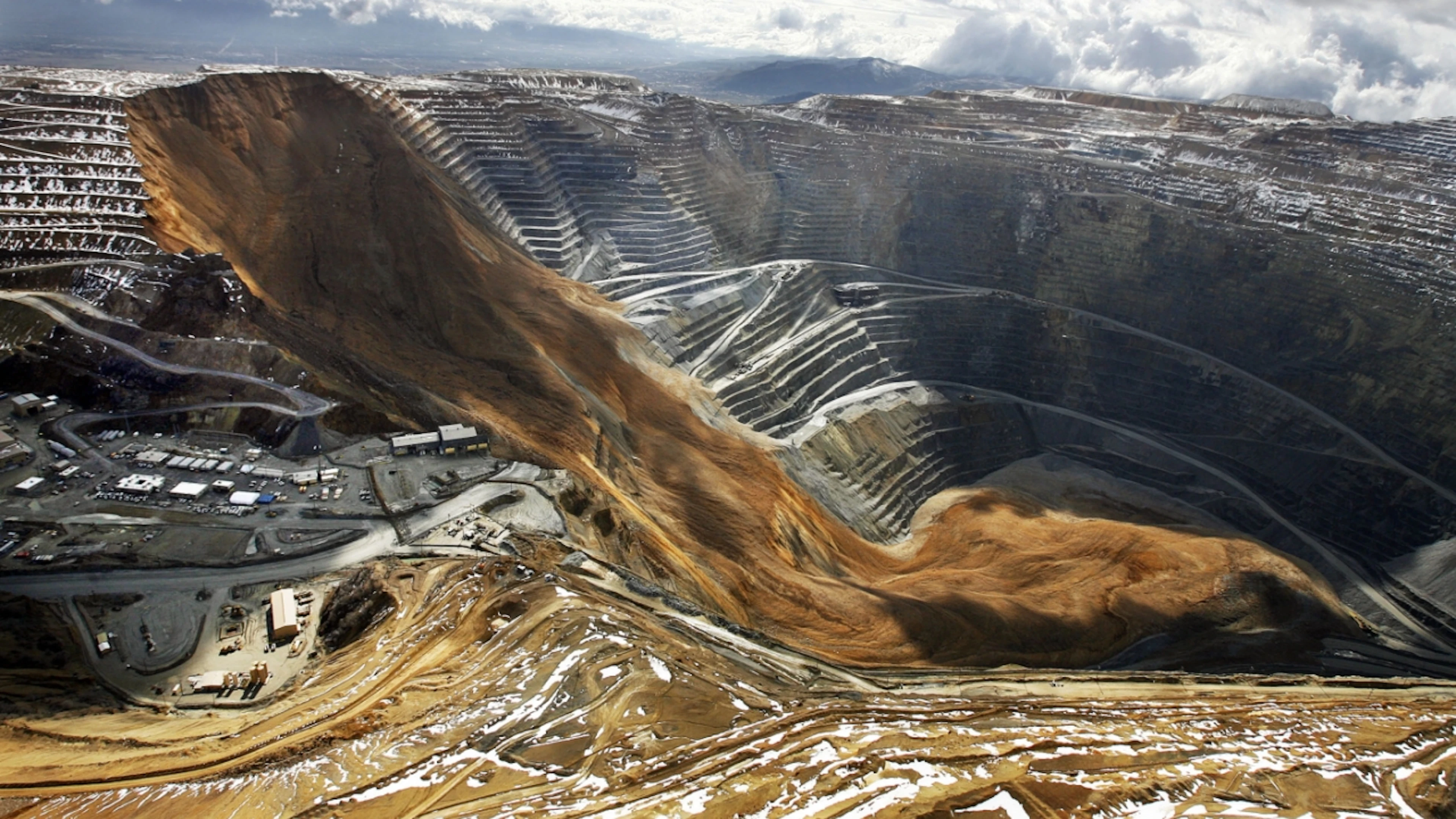 Glencore Increases Copper Production in the First Half of the Year (stock photo)