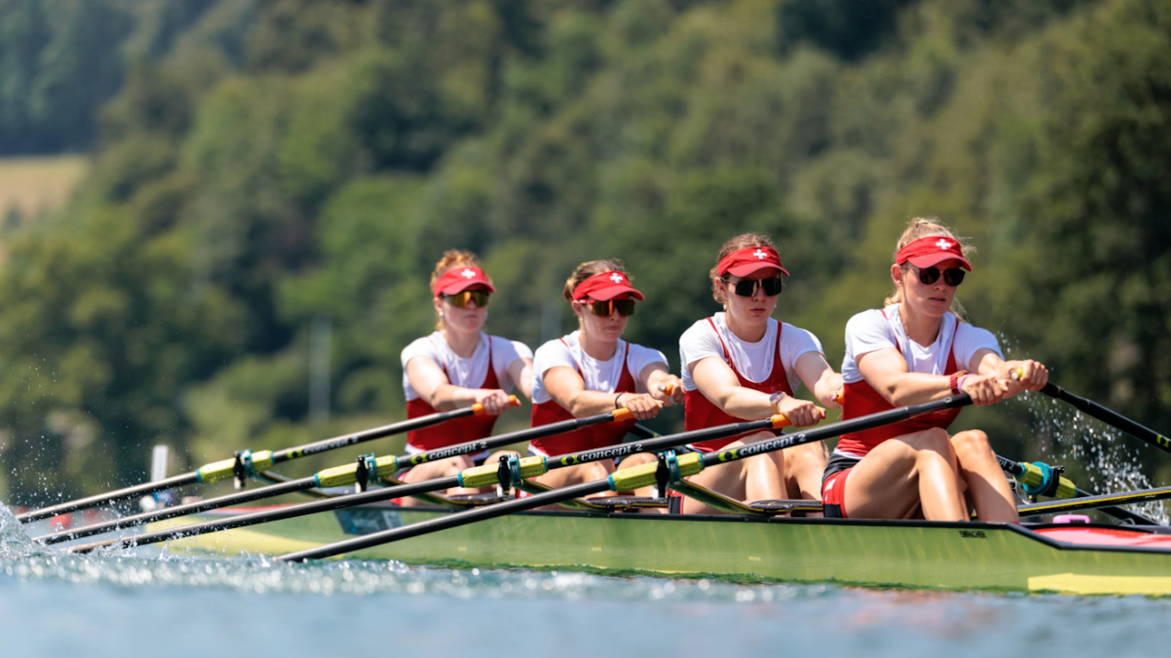 Nina Wettstein, Célia Dupré, Flavia Lötscher, and Lisa Lötscher—seated here in a different order than in Varese—won Switzerland’s first medal in rowing in the large boat category
