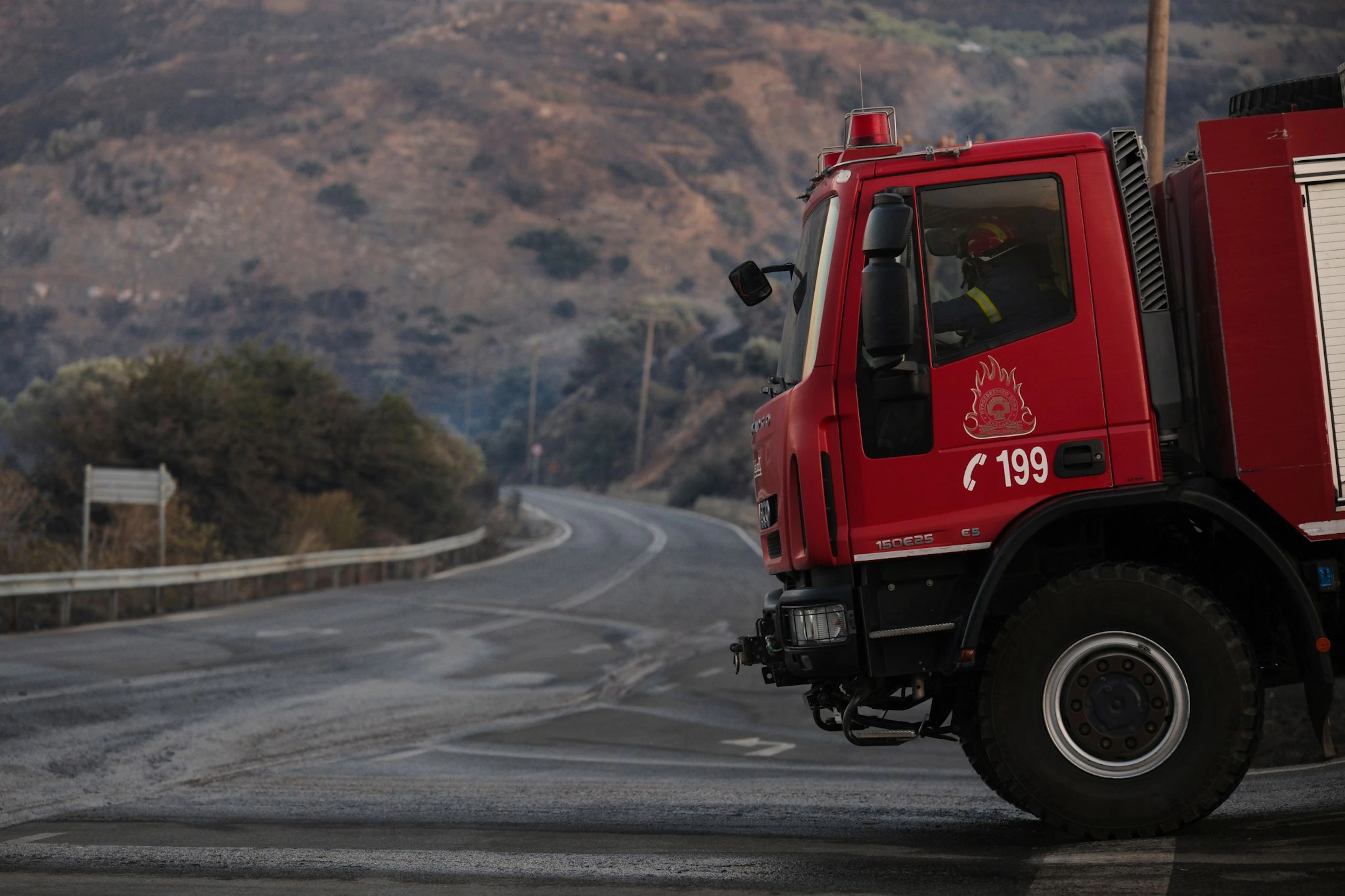 Firefighters on continuous duty: Widespread fires are raging in Greece.
