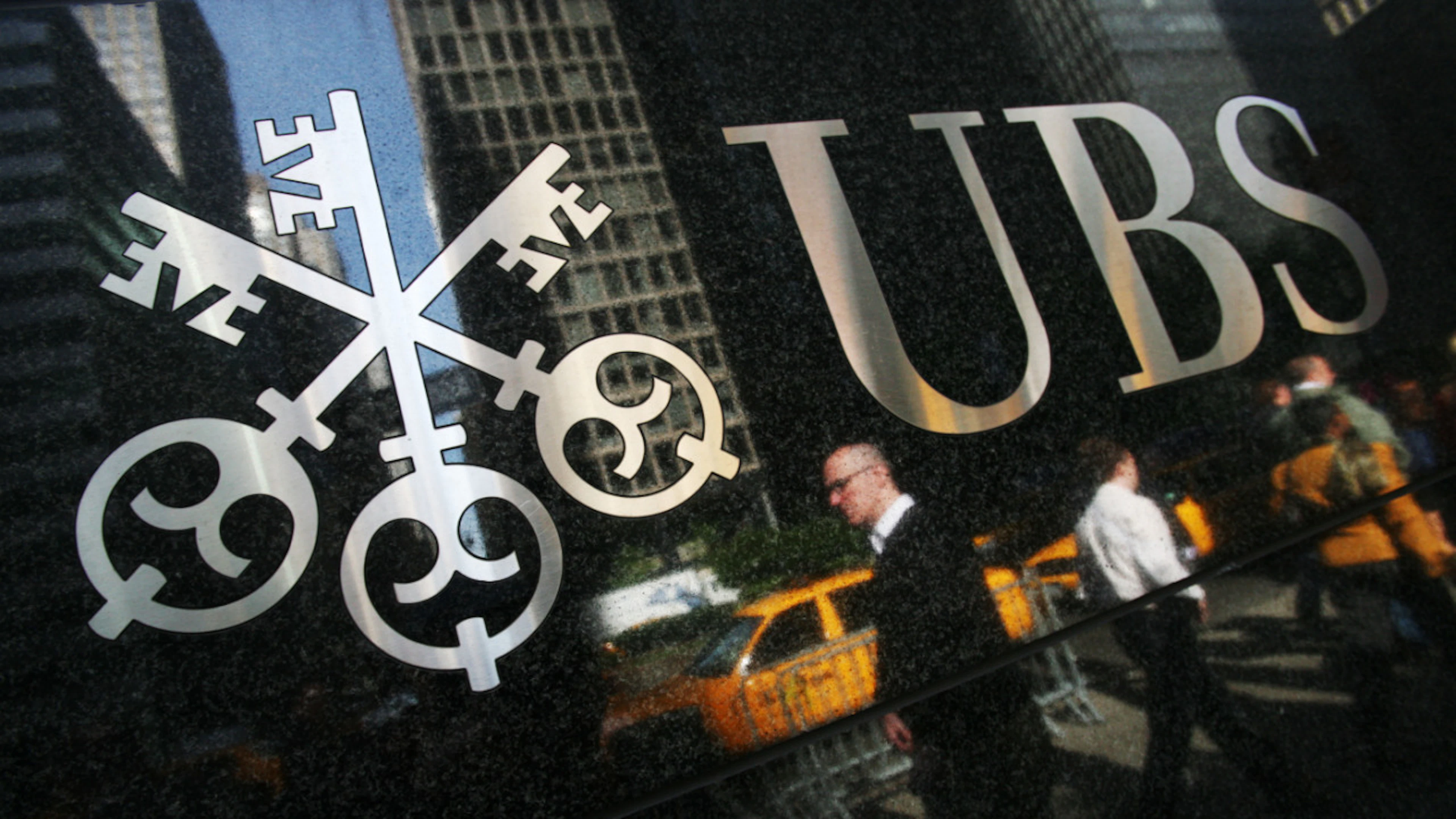 L’autorité fédérale de surveillance des marchés financiers scrute UBS