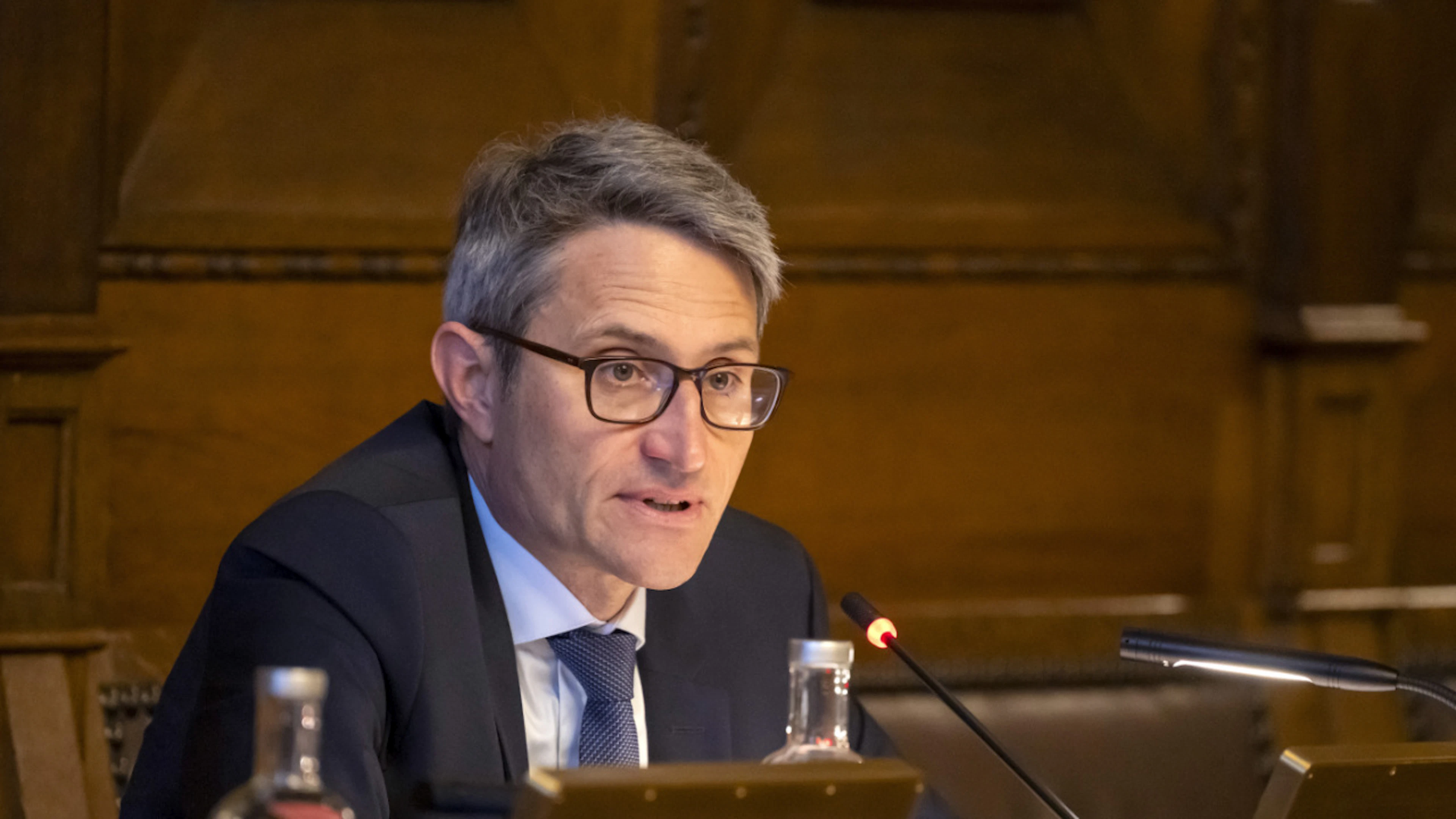Le ministre bâlois de la santé Lukas Engelberger a fait le point lundi sur la flambée de légionellose (archives).