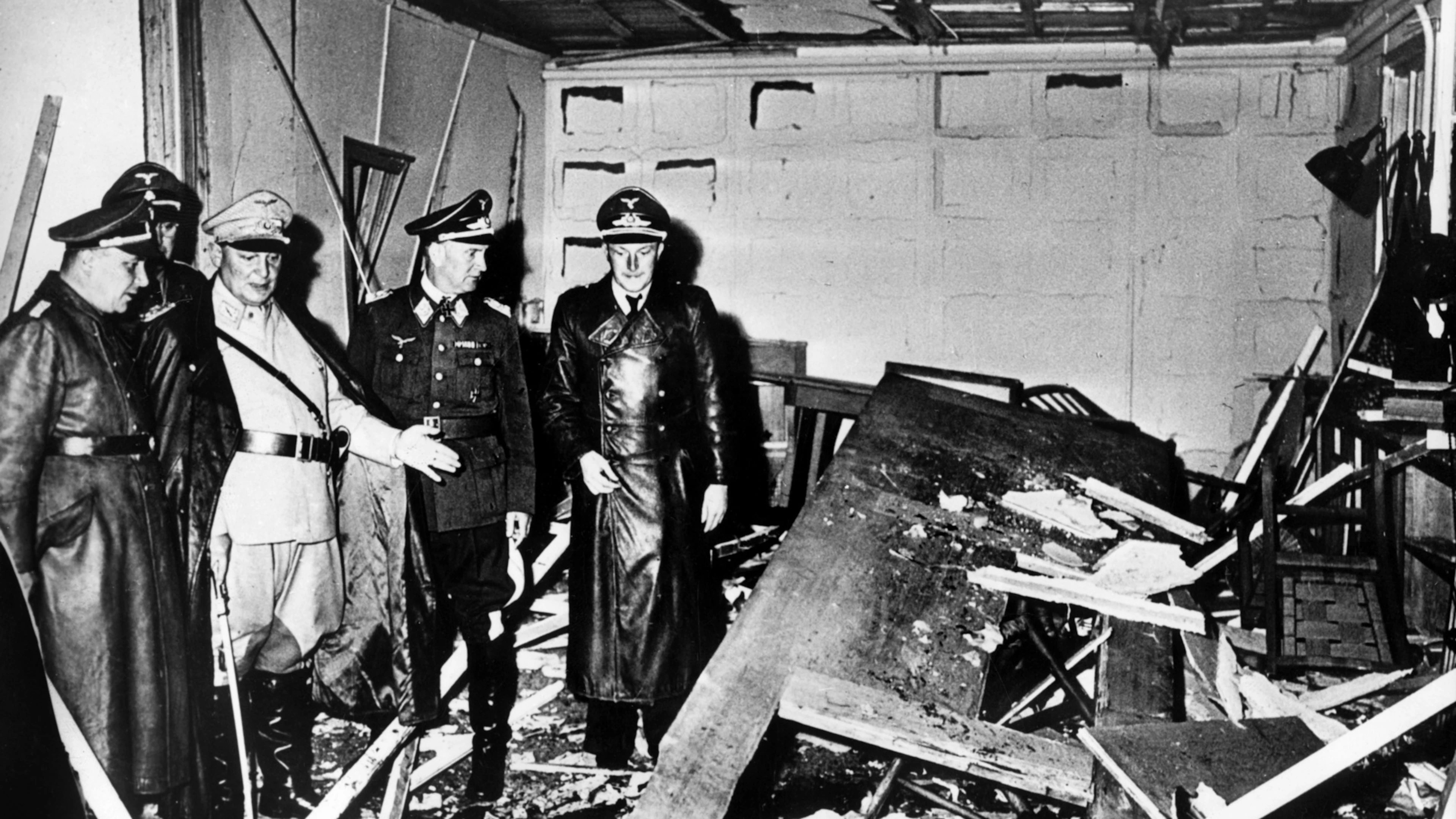 Bewahrte eine Terminänderung Hitler vor dem Tod?