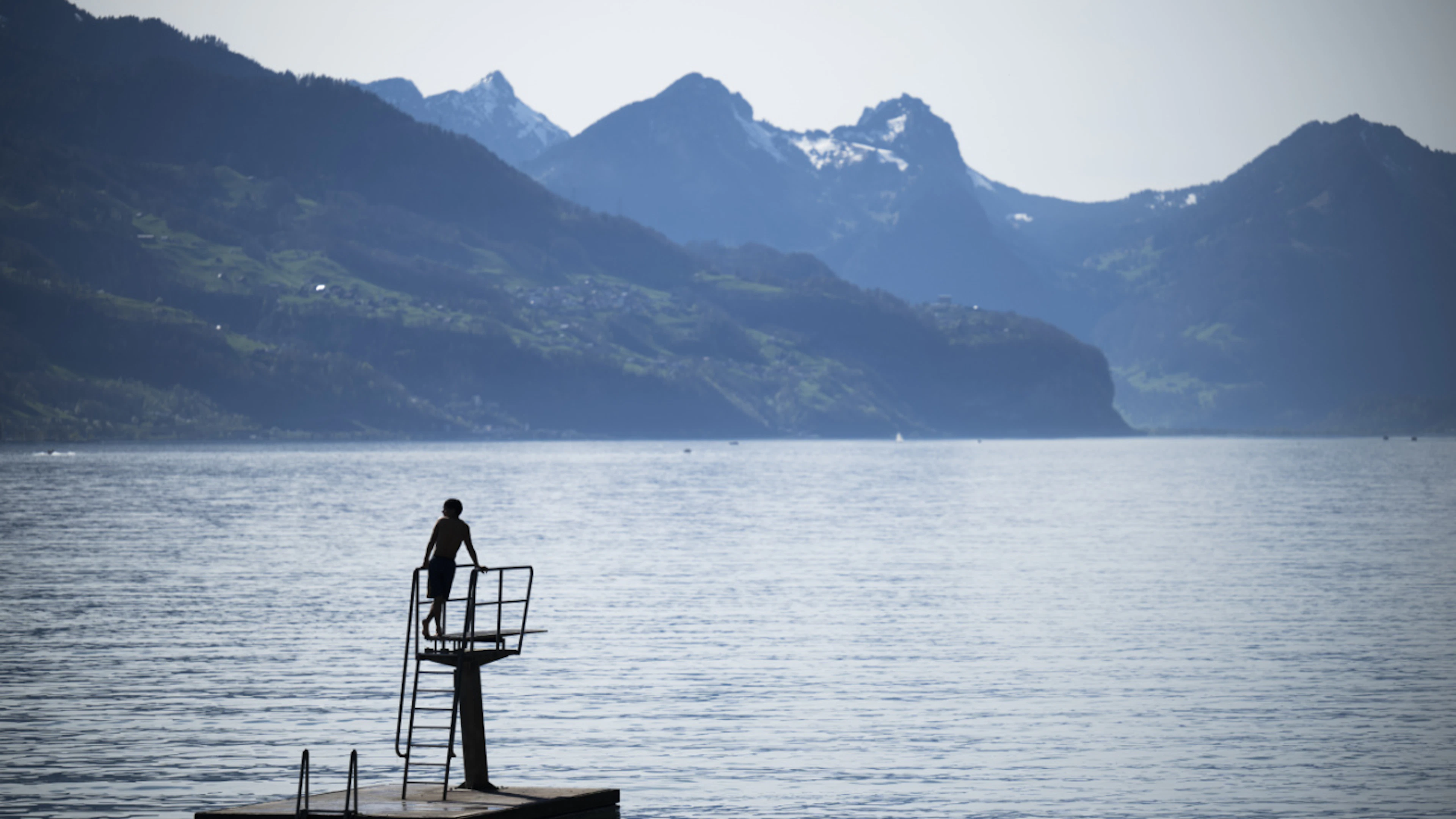 Polizei findet bei Suche nach Vermissten tote Person im Walensee