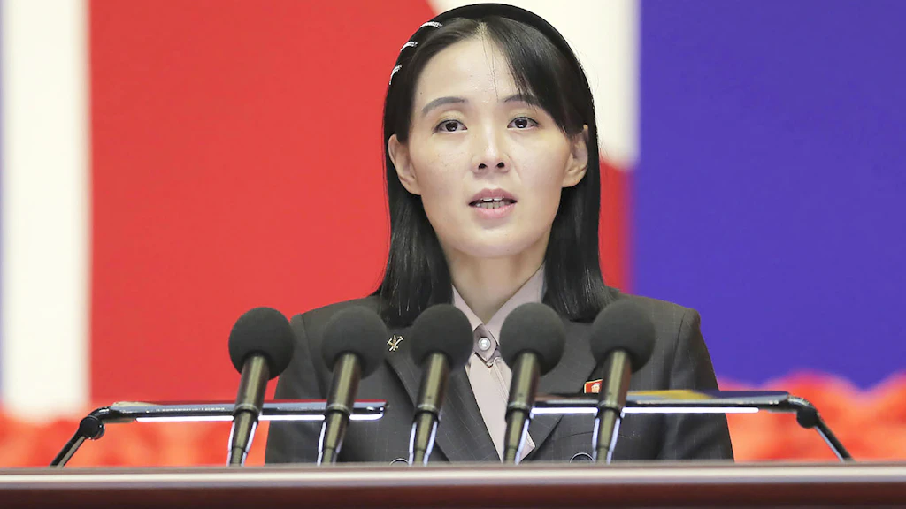 «Quelque chose de désagréable se produira» - La puissante soeur de Kim Jong Un menace