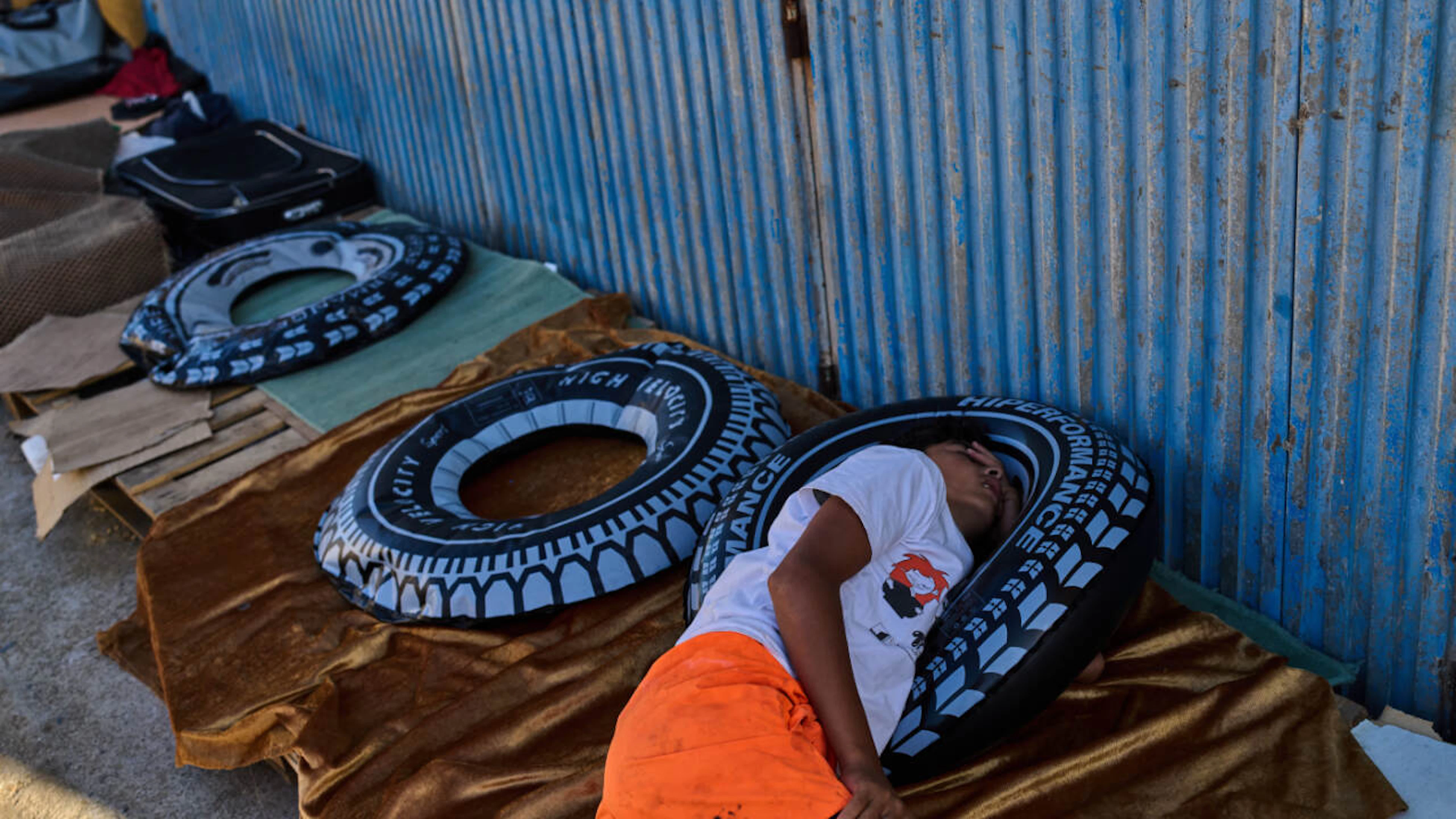 L'Unicef lancia l'allarme: «Ceuta al collasso per 1'200 minori migranti soli»