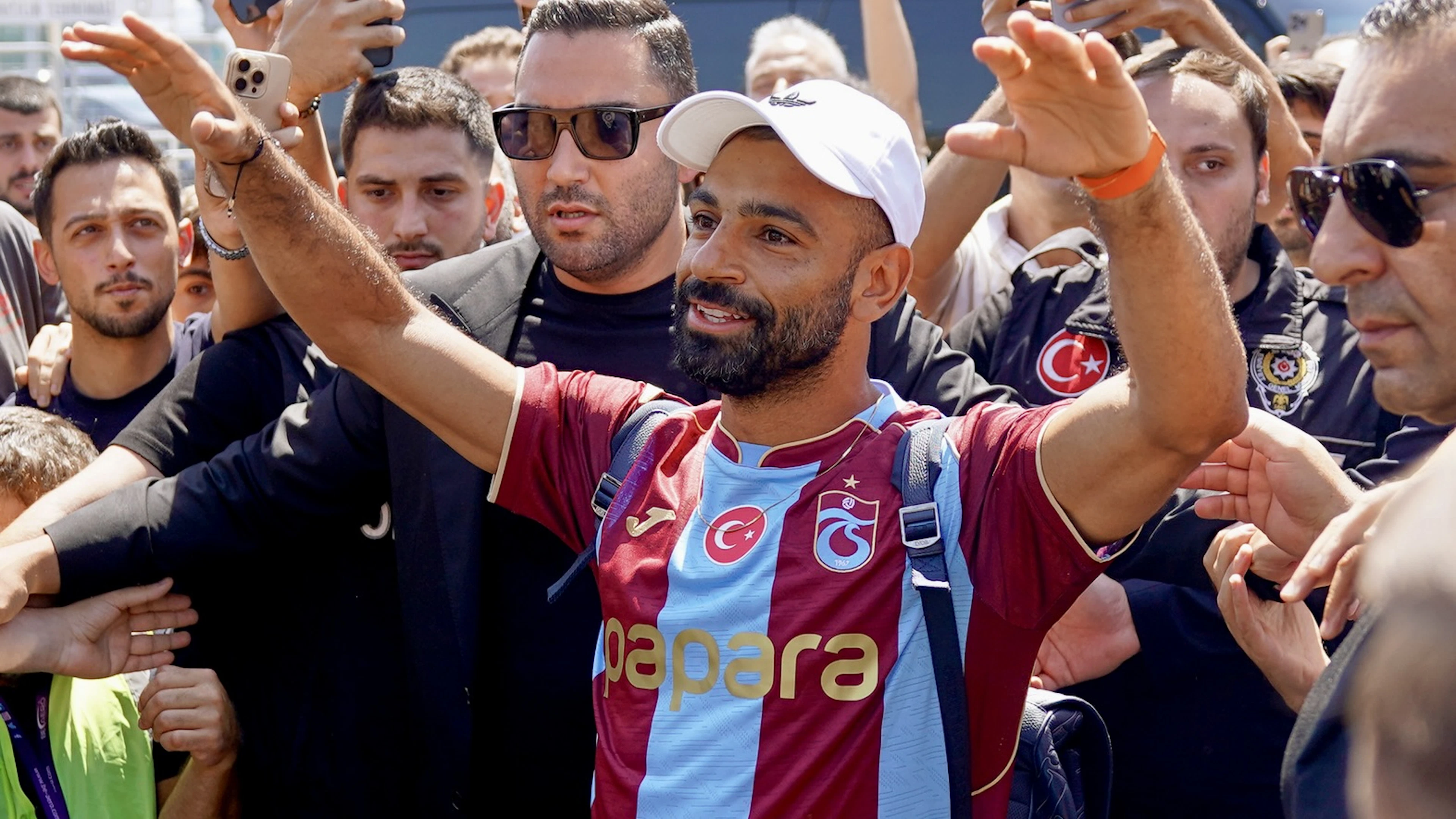 Mohamed Salah signe avec Trabzonspor pour un contrat record