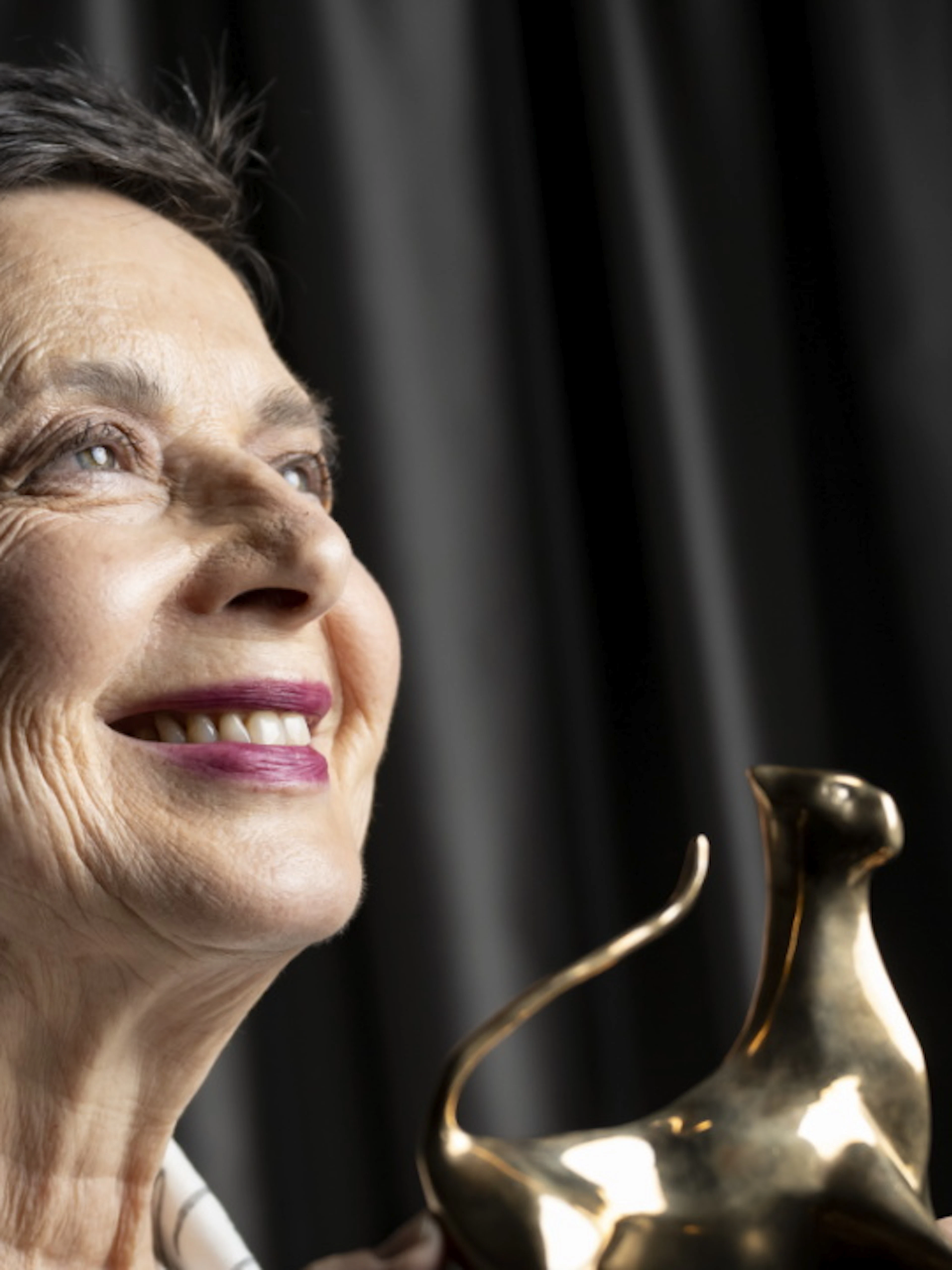Isabella Rossellini davanti al pubblico di Locarno: «Lo stupore mi porta a scrivere»