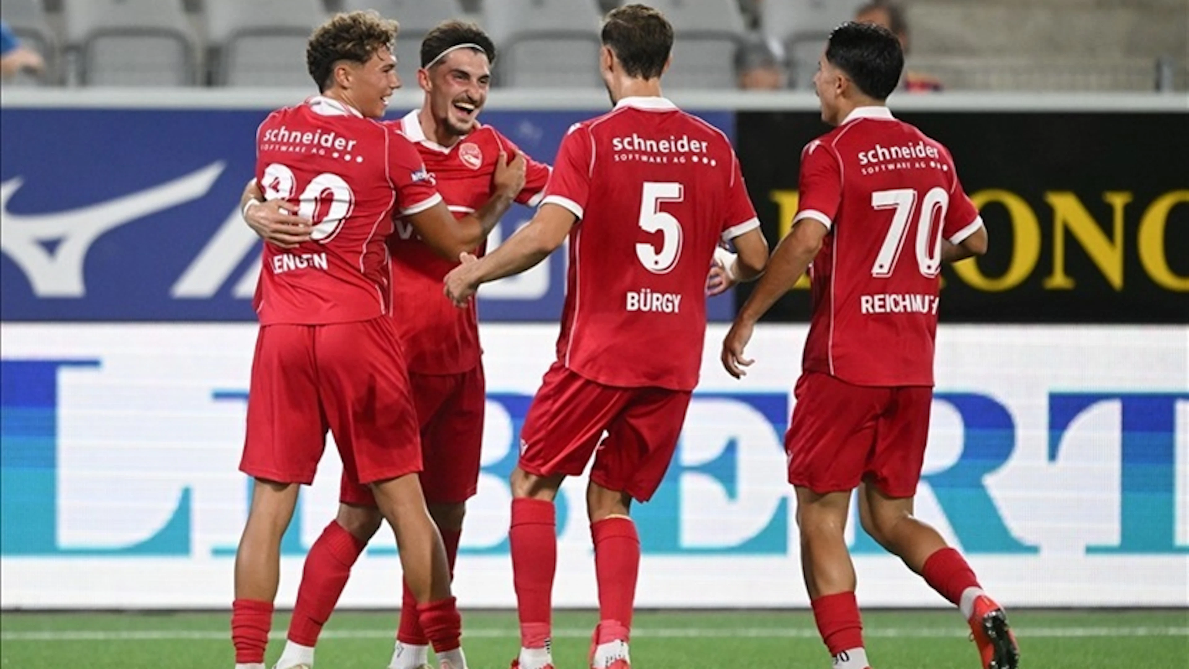 Il Thun supera 3-0 il Vikingur