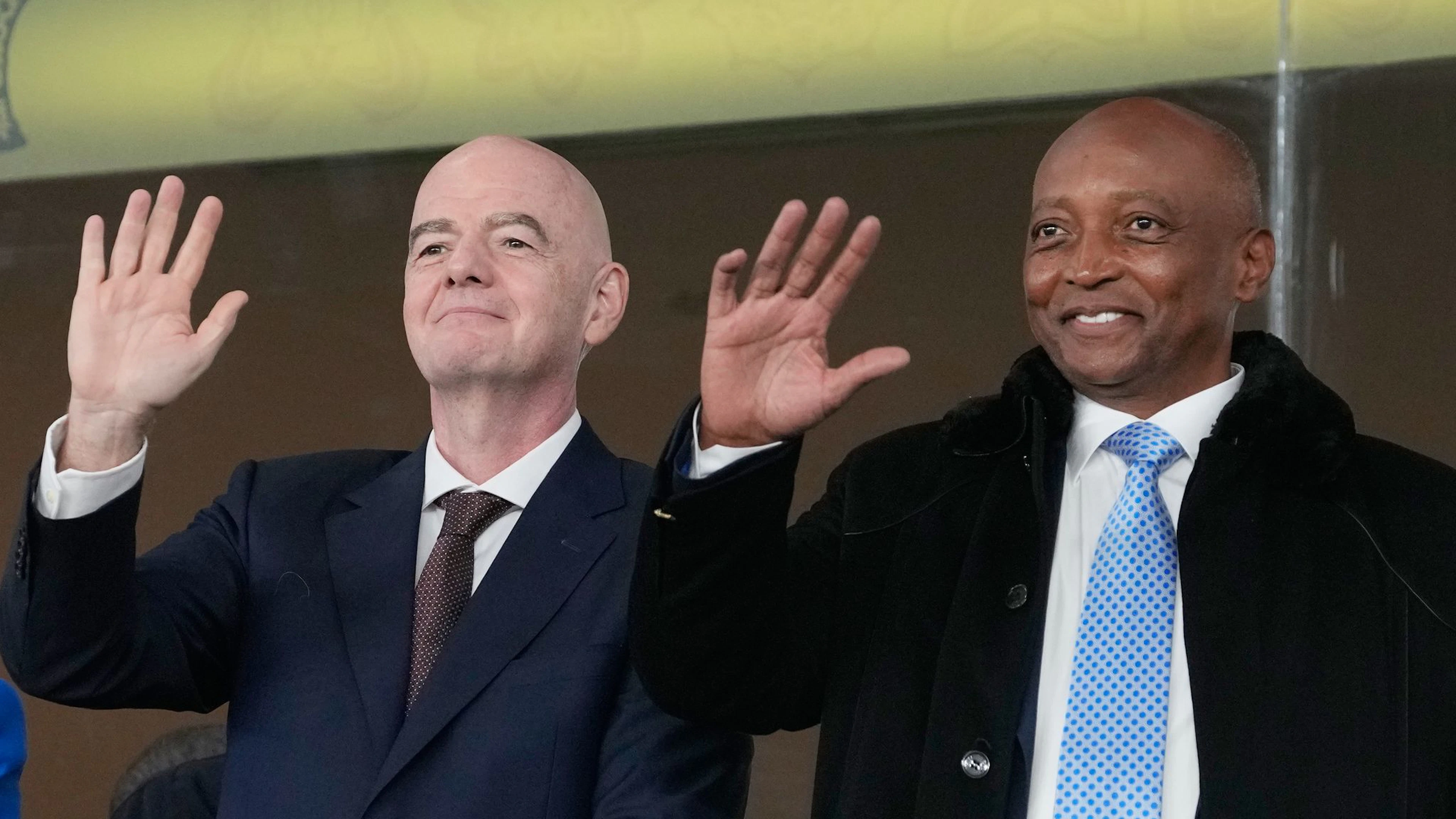 Africa stands by Infantino and secures him a majority