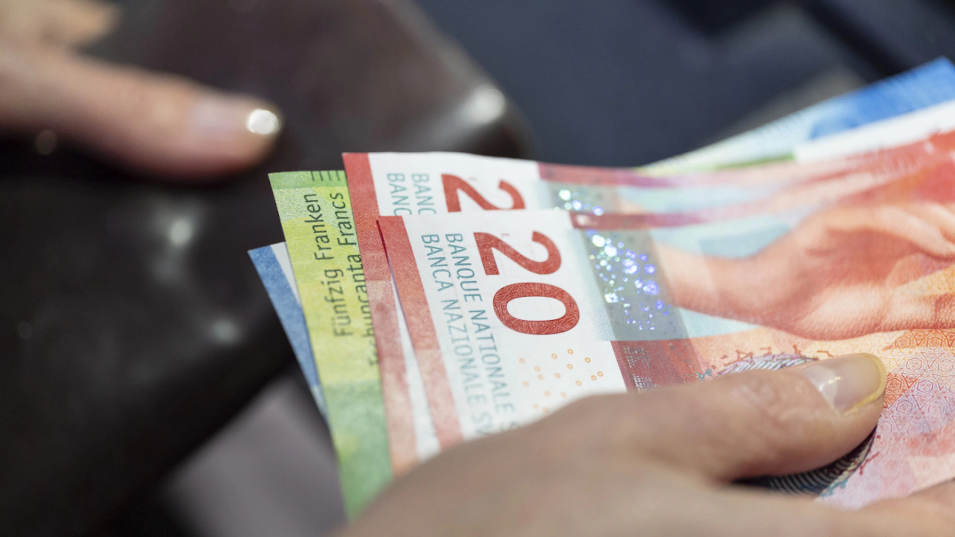 12'260 franchi in meno all'anno: le pensioni in Svizzera continuano a diminuire