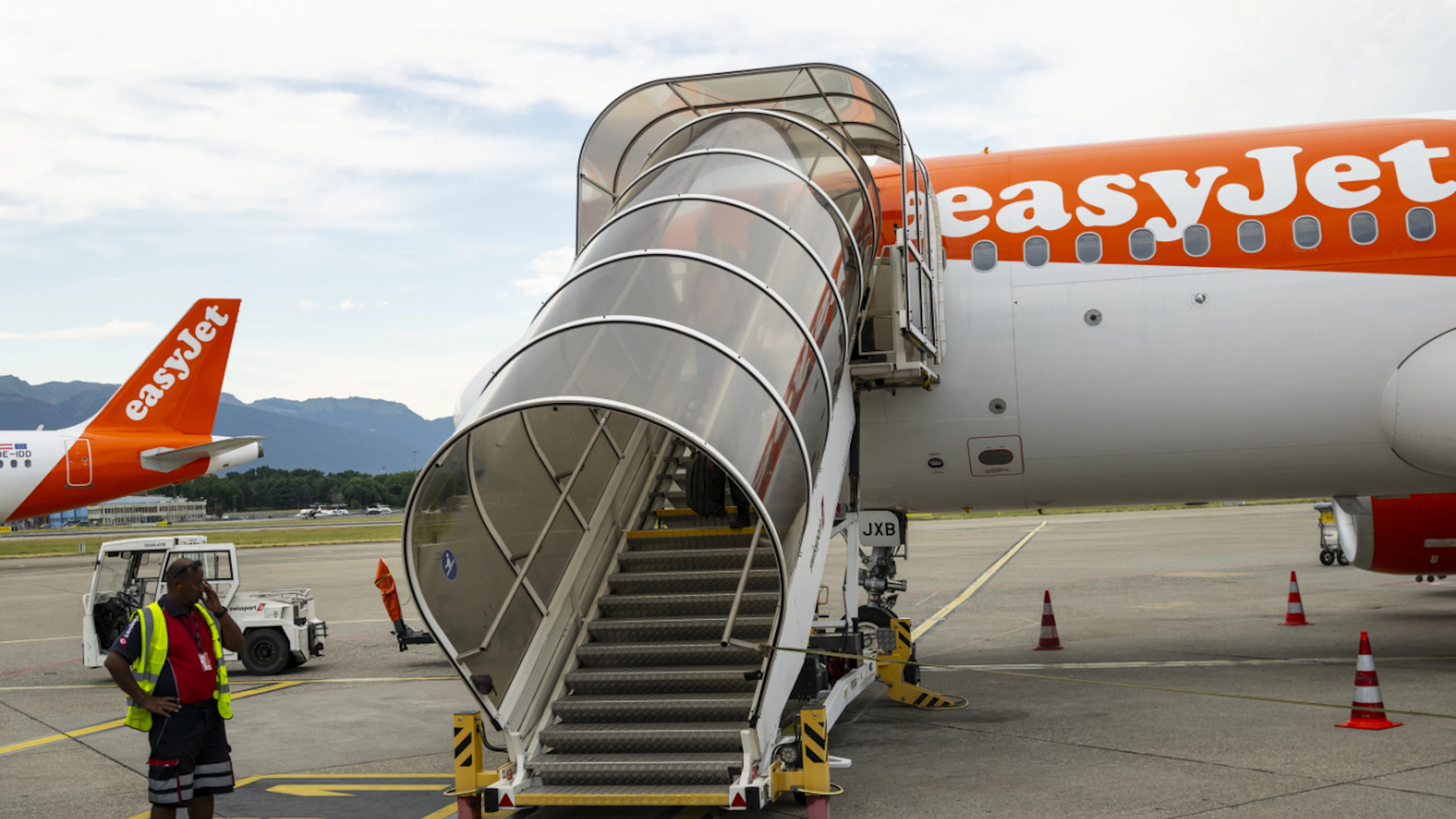 EasyJet passa all'americano Apollo per 6,23 miliardi