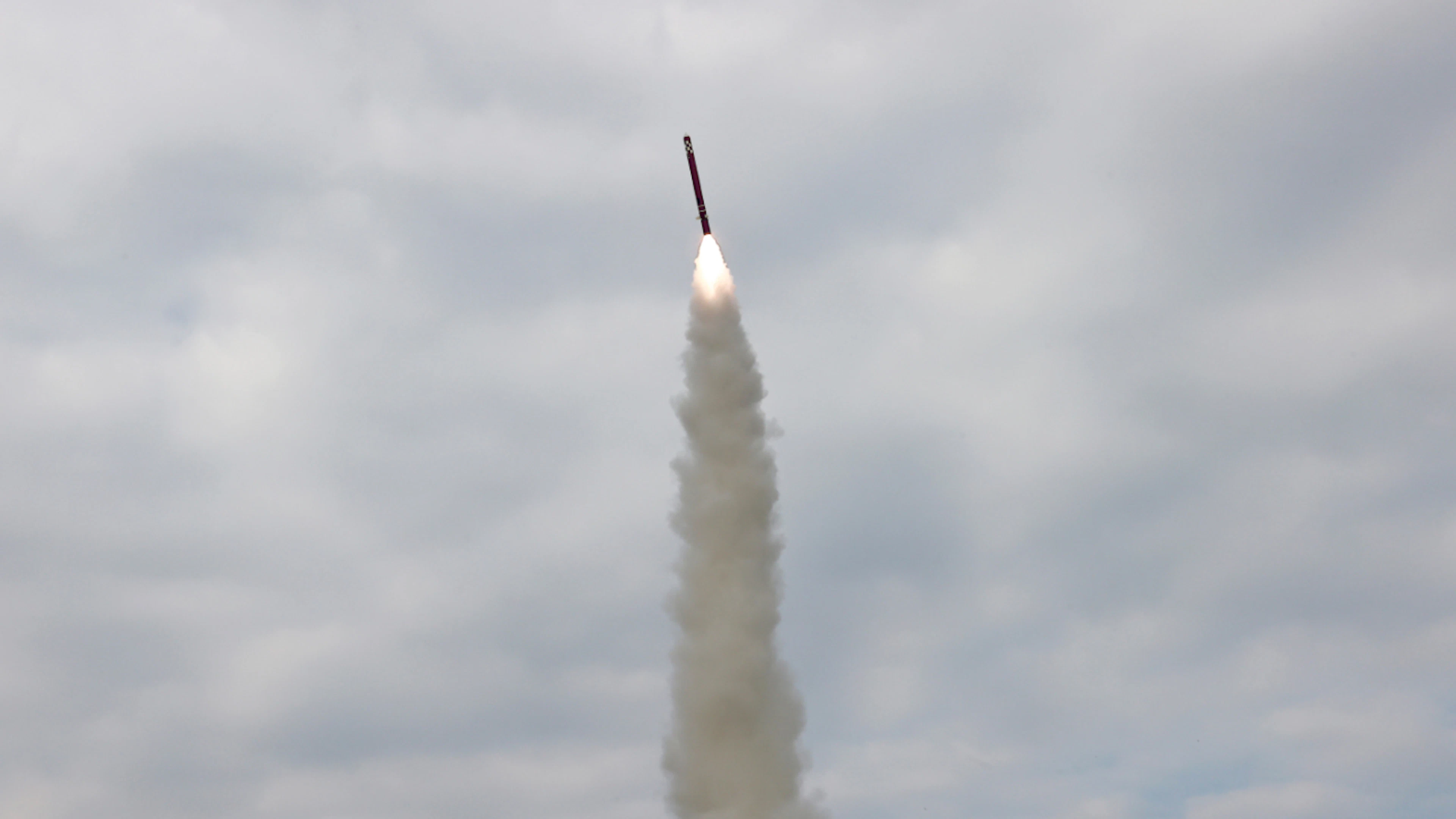 Pyongyang lancia un missile nel Mar del Giappone