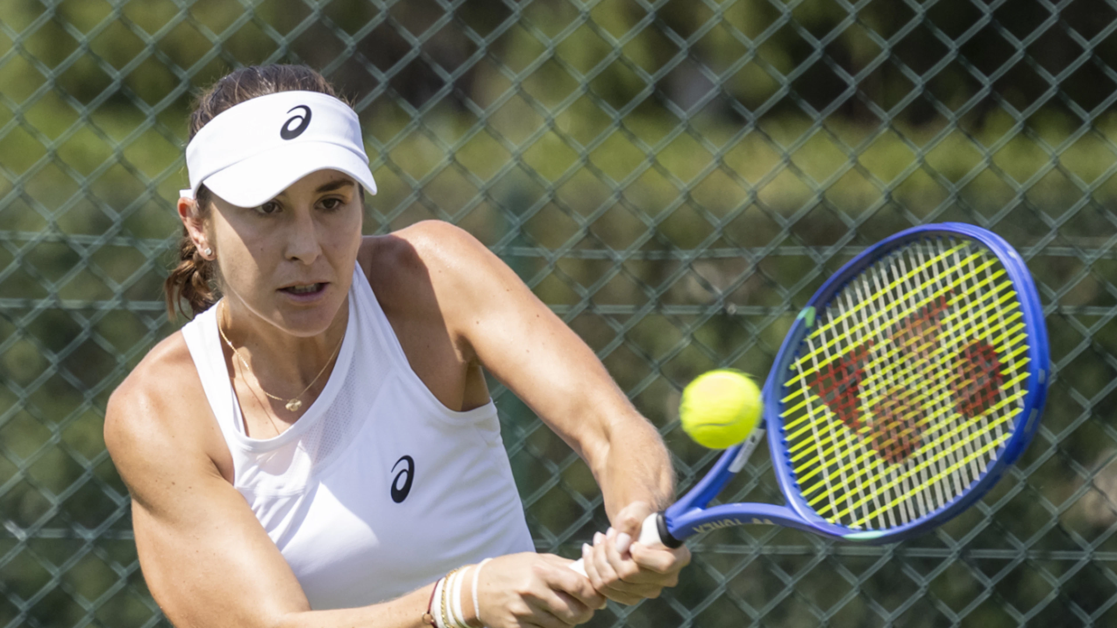 Bencic rettet sich nach hartem Kampf in den Achtelfinal