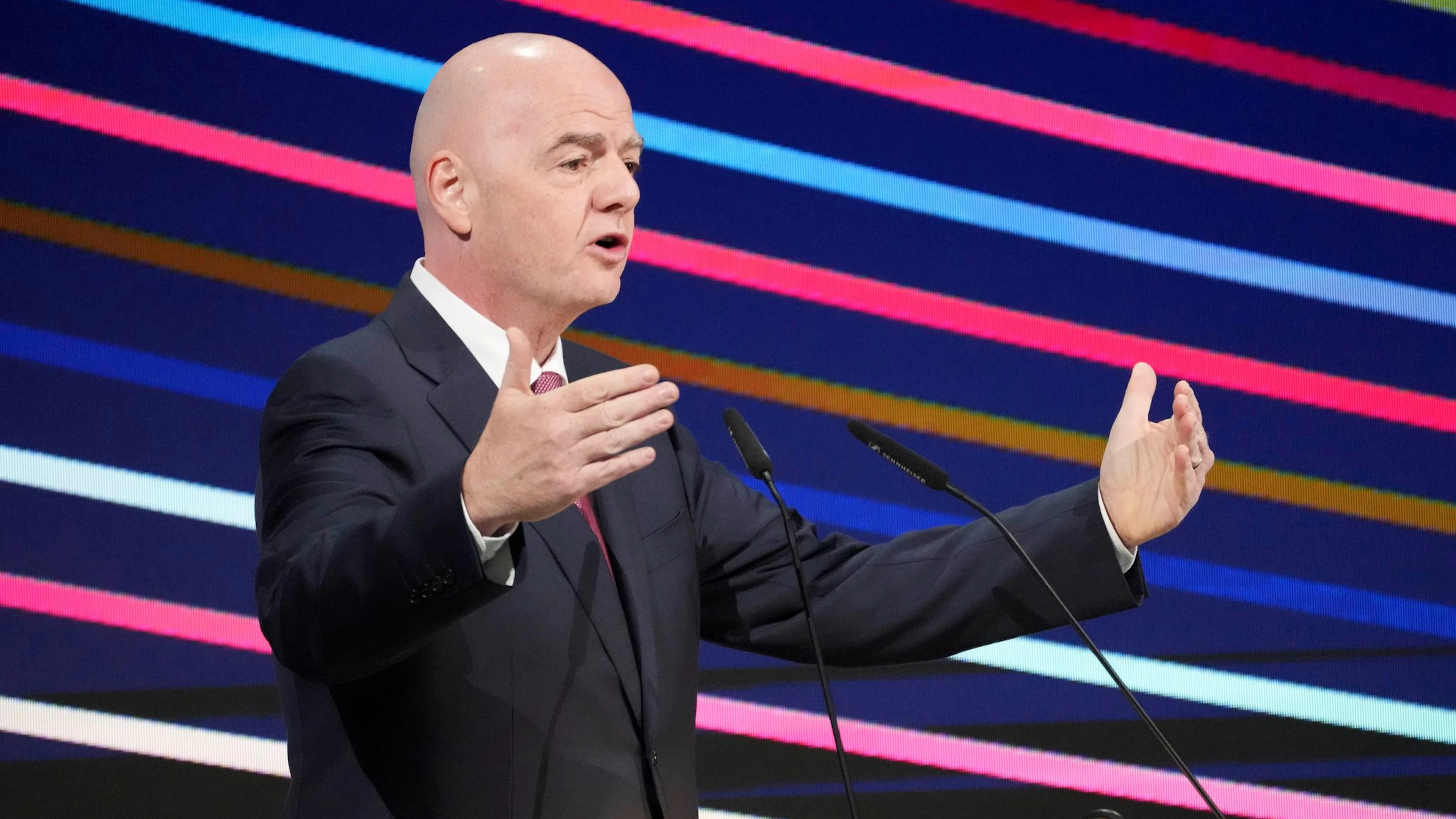 Infantino unter Beschuss – jetzt holt die FIFA zum Gegenschlag aus
