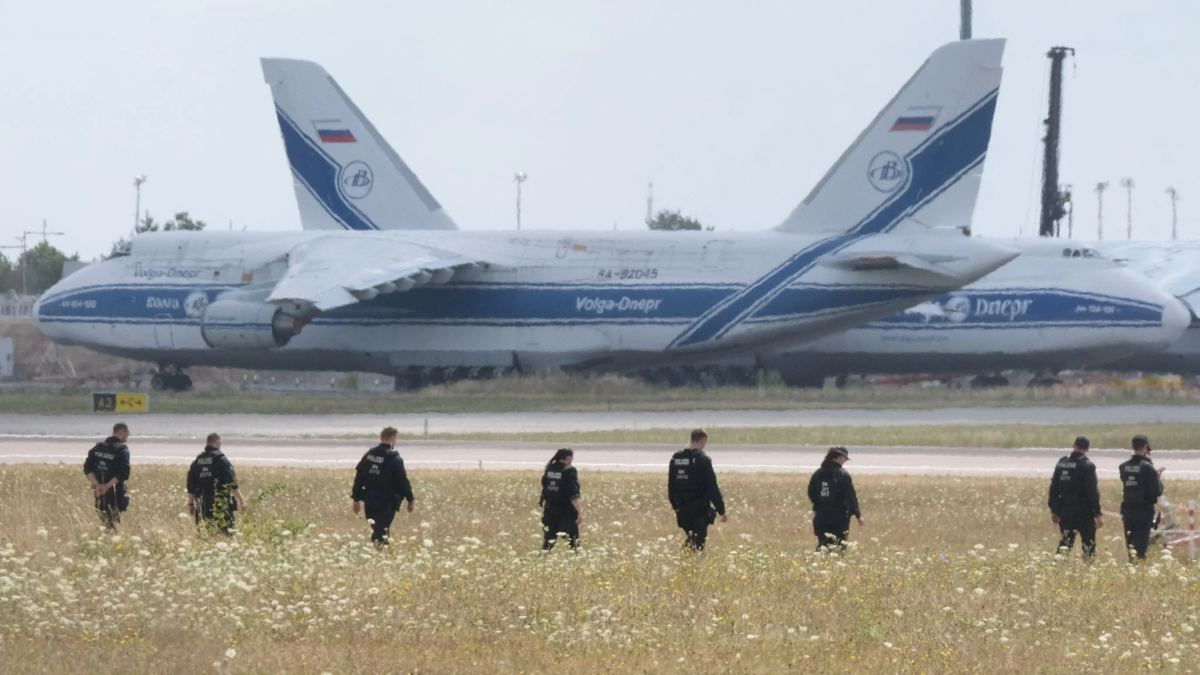 Drohne mit Sprengstoff am Flughafen Leipzig/Halle – war es Russland?