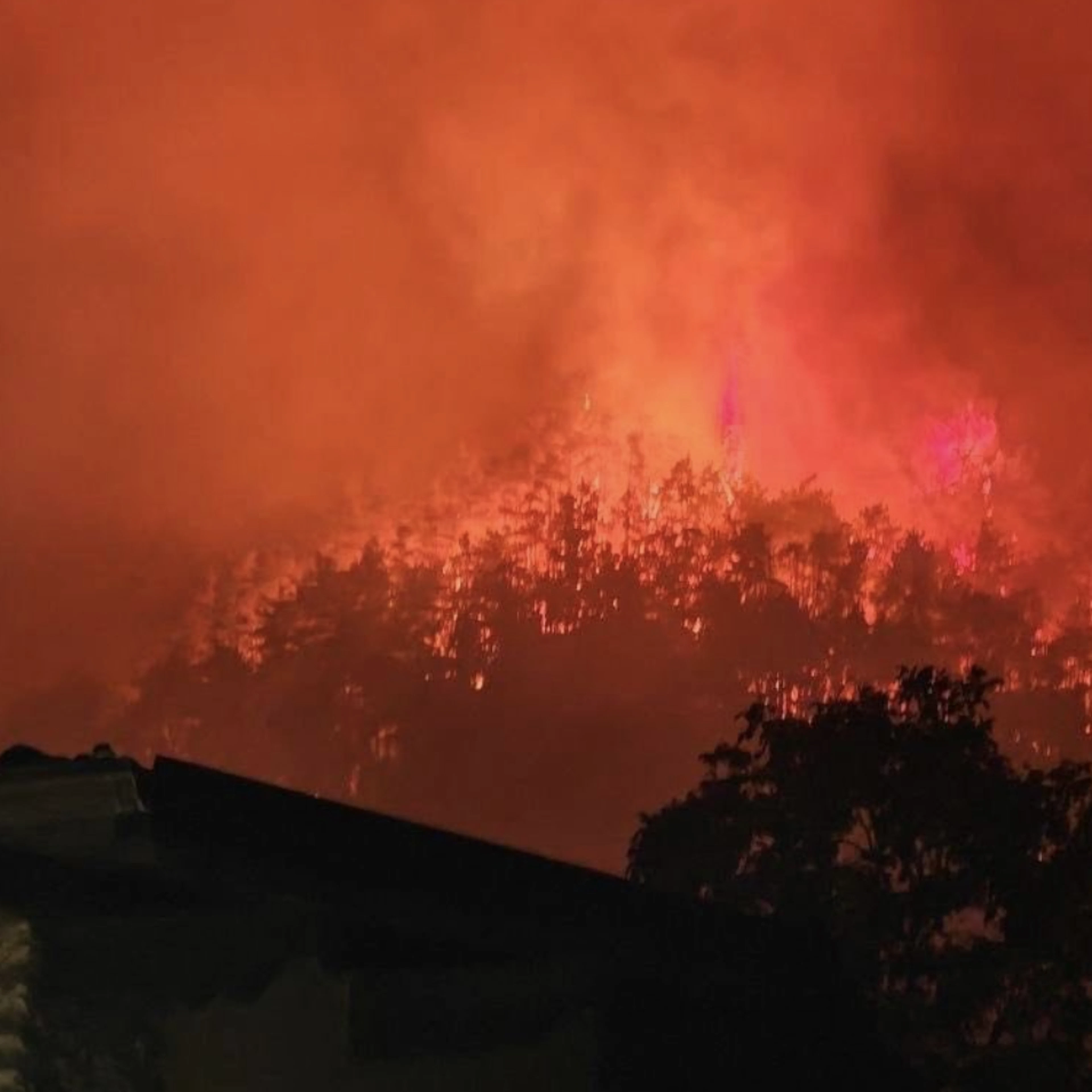 Feuer in Ferienregion