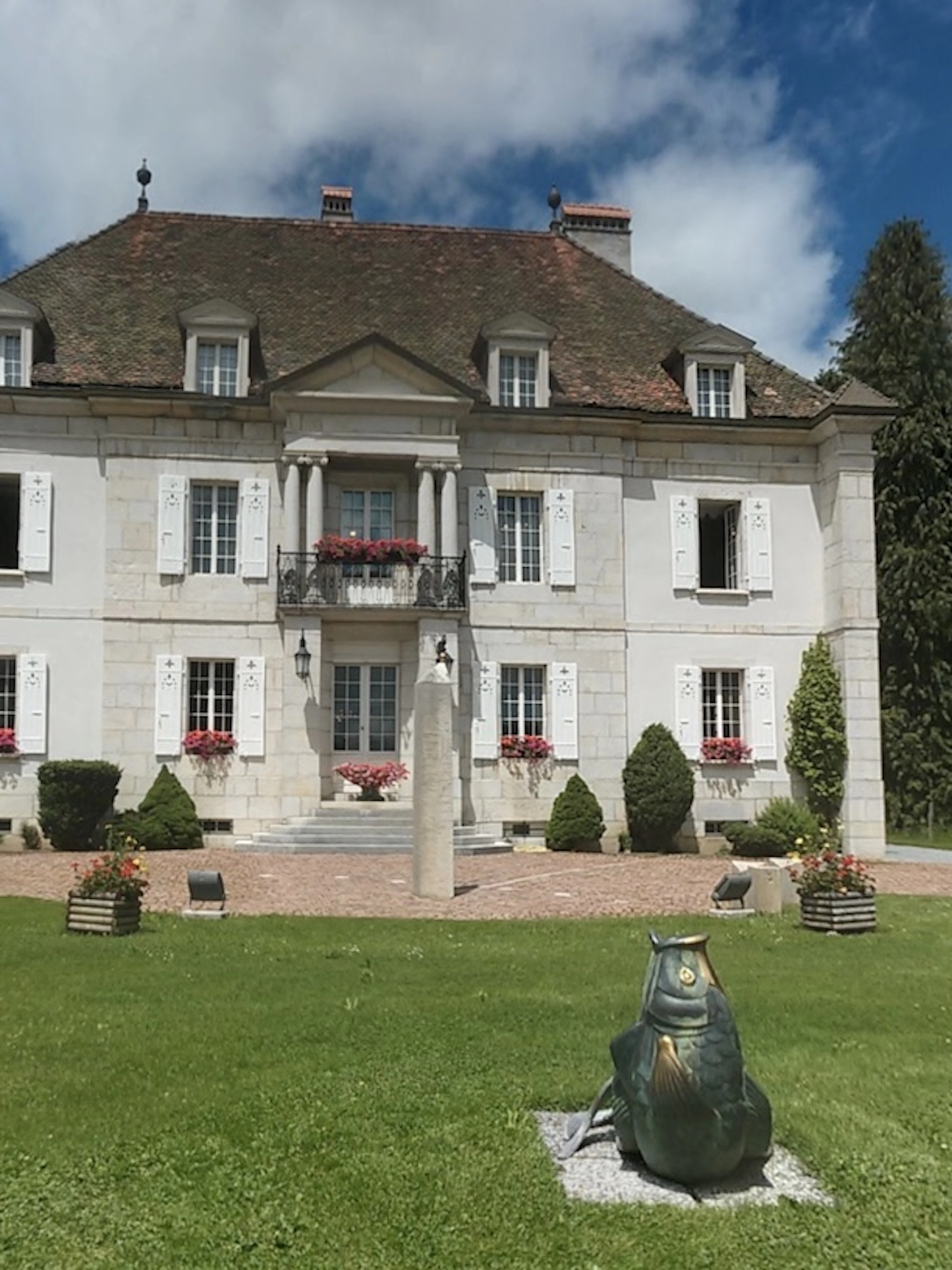 Cambriolage au musée de l'horlogerie au Locle : quatre malfrats en fuite