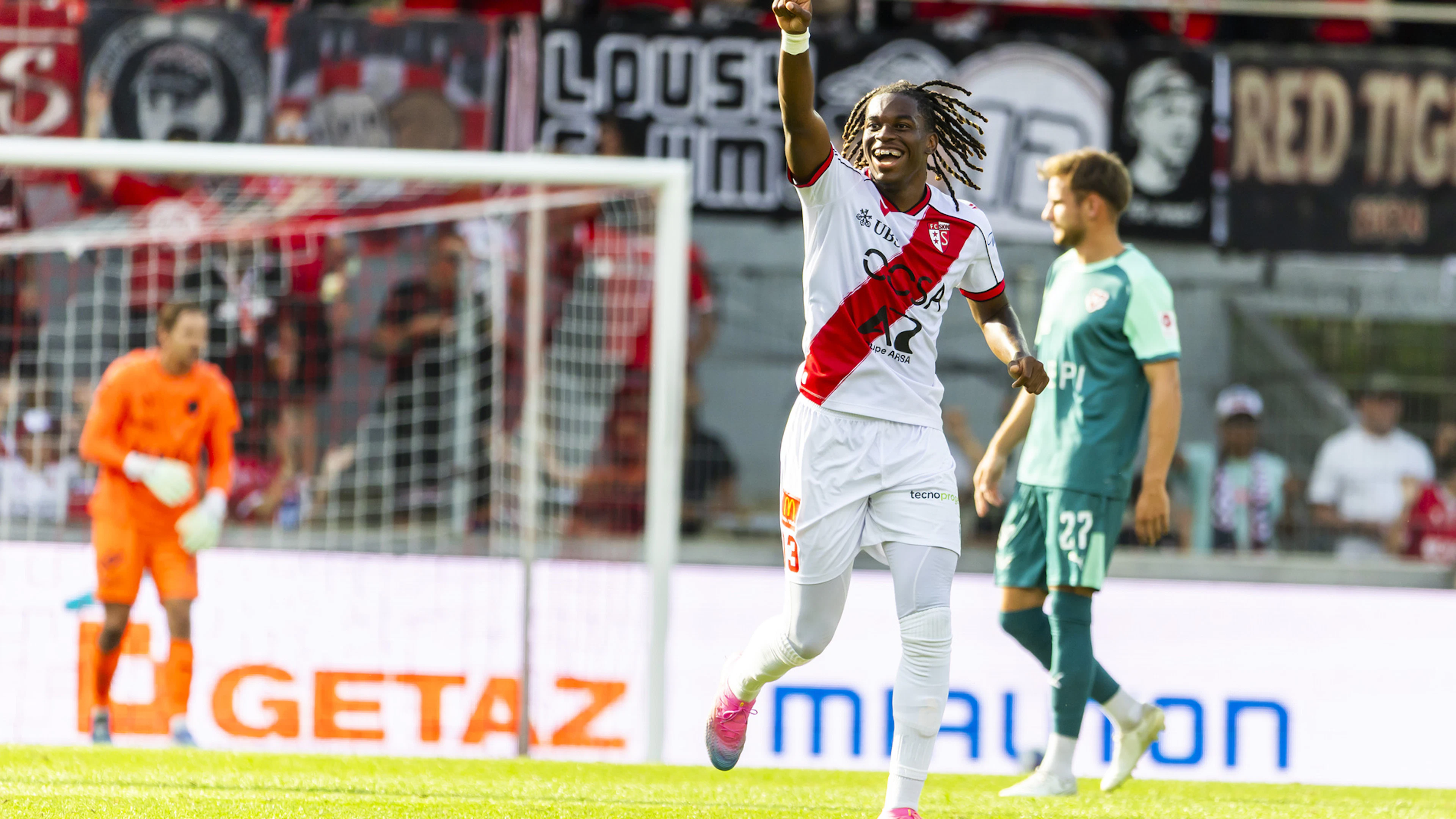 Mené deux fois, Sion arrache une victoire complètement folle
