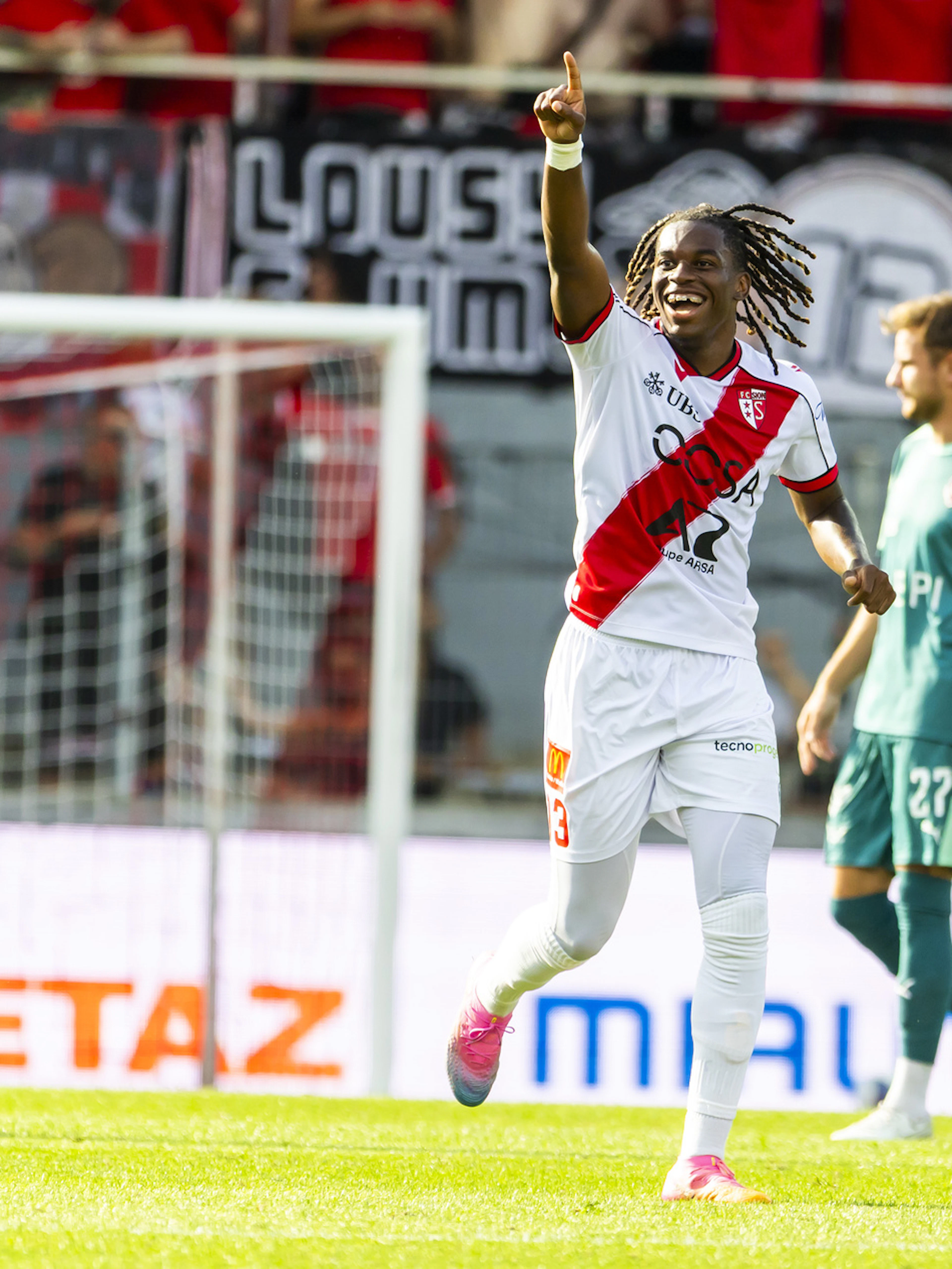Mené deux fois, Sion arrache une victoire complètement folle