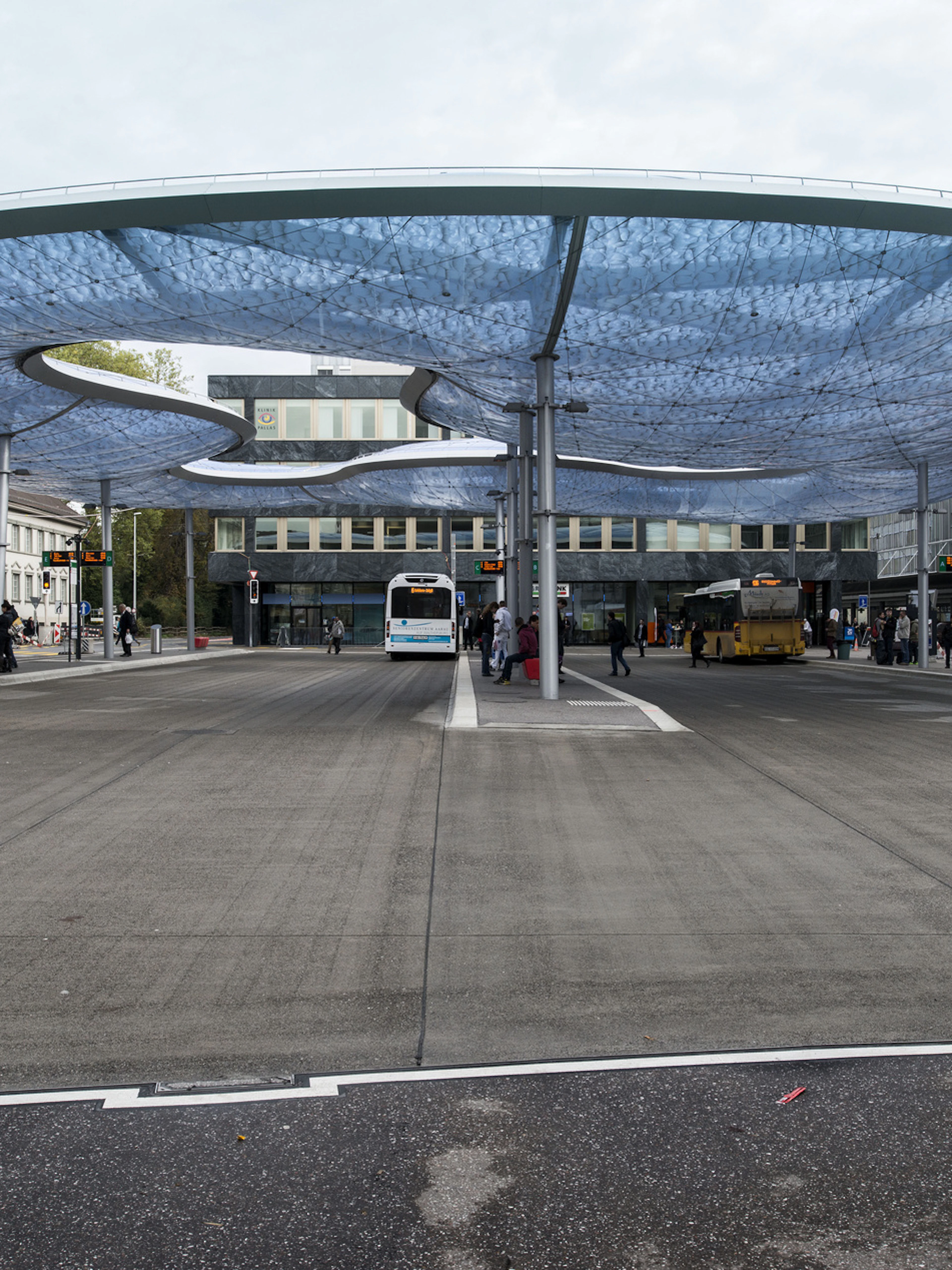 Streit am Bahnhof Aarau eskaliert – 19-Jähriger schwer verletzt