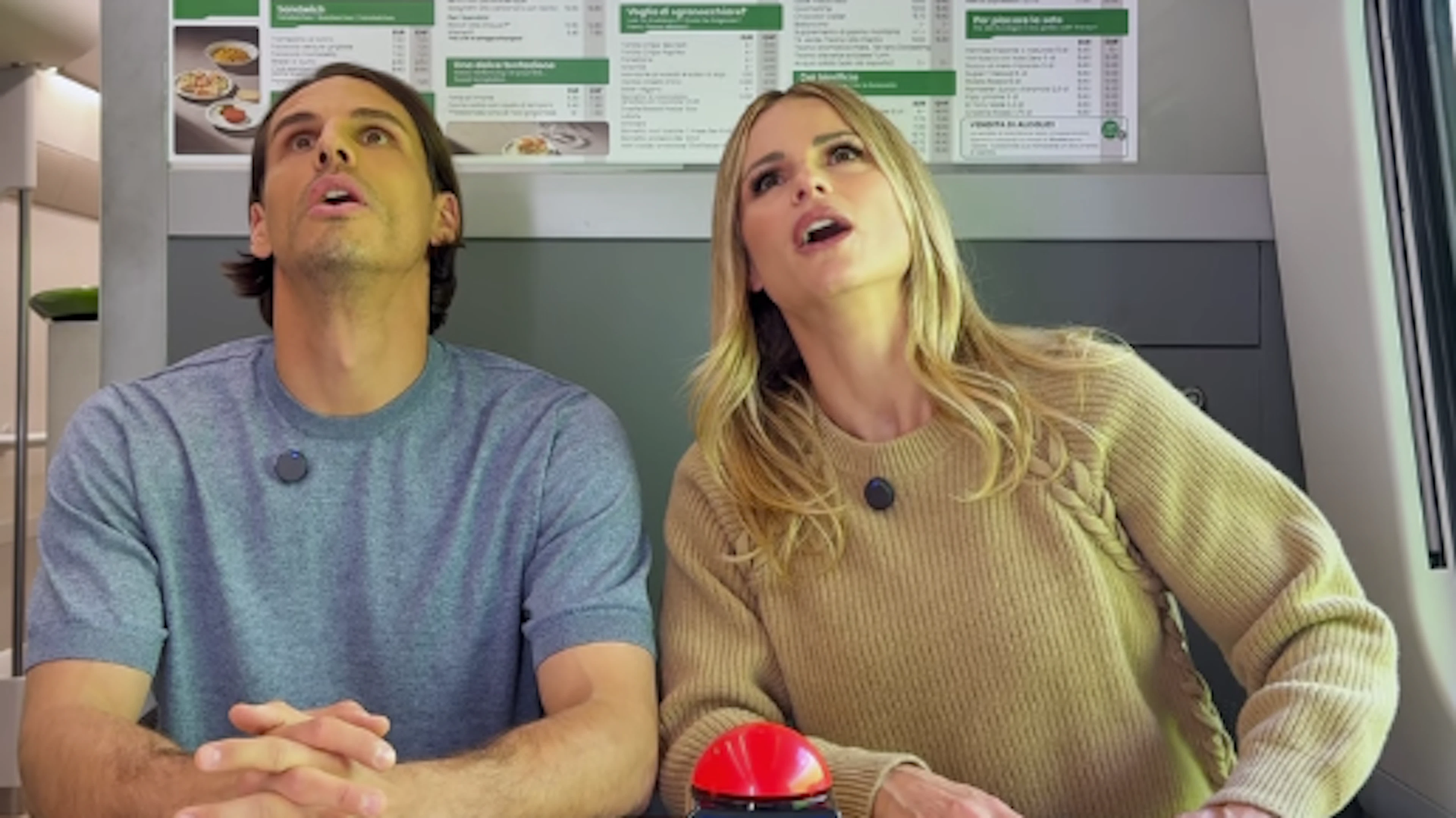 «Interlaken! Basilea!», ma la foto mostra Lugano: la gaffe di Michelle Hunziker nel quiz contro Yann Sommer
