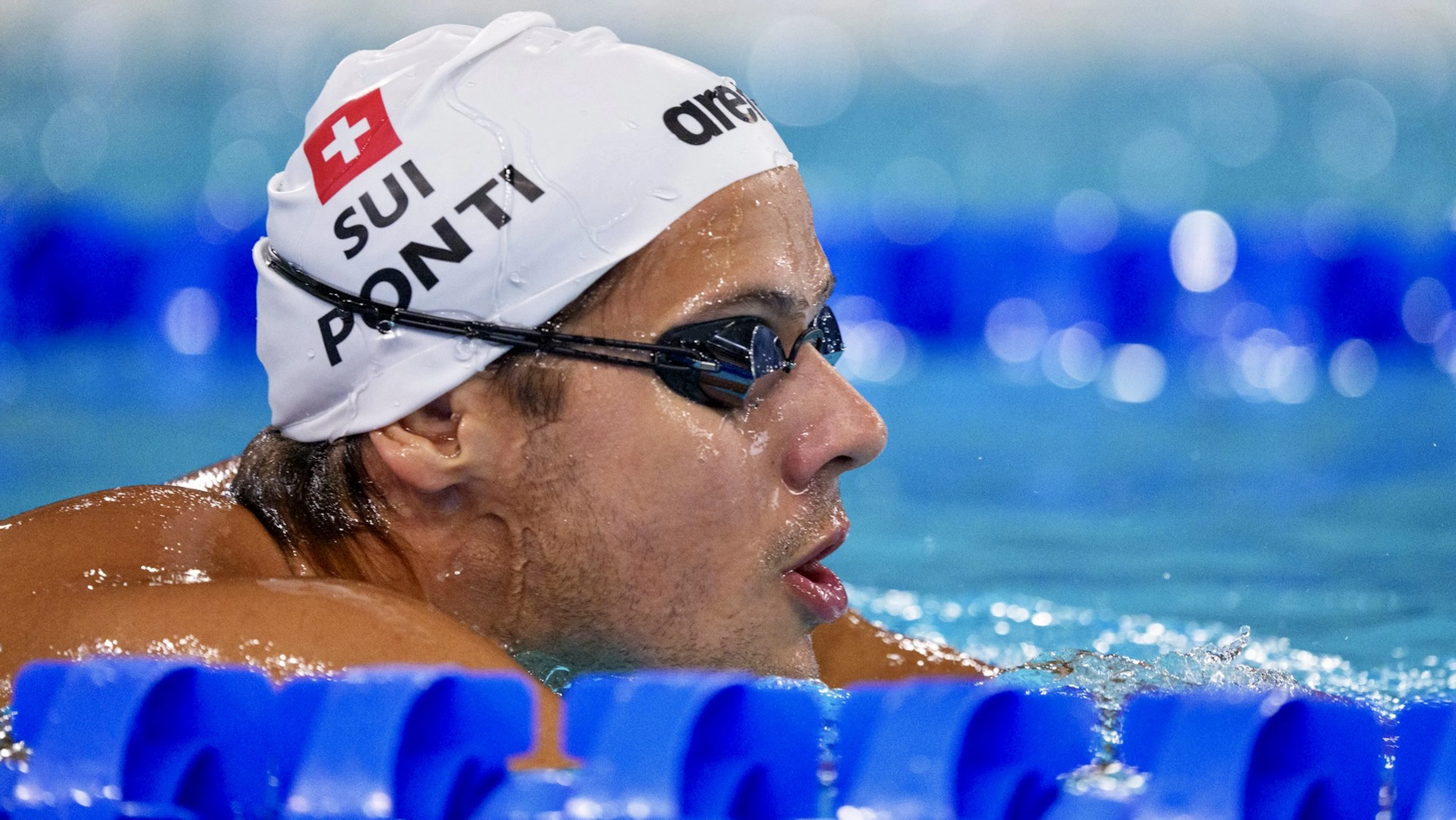 Noè Ponti marque les esprits lors des séries du 50 m papillon