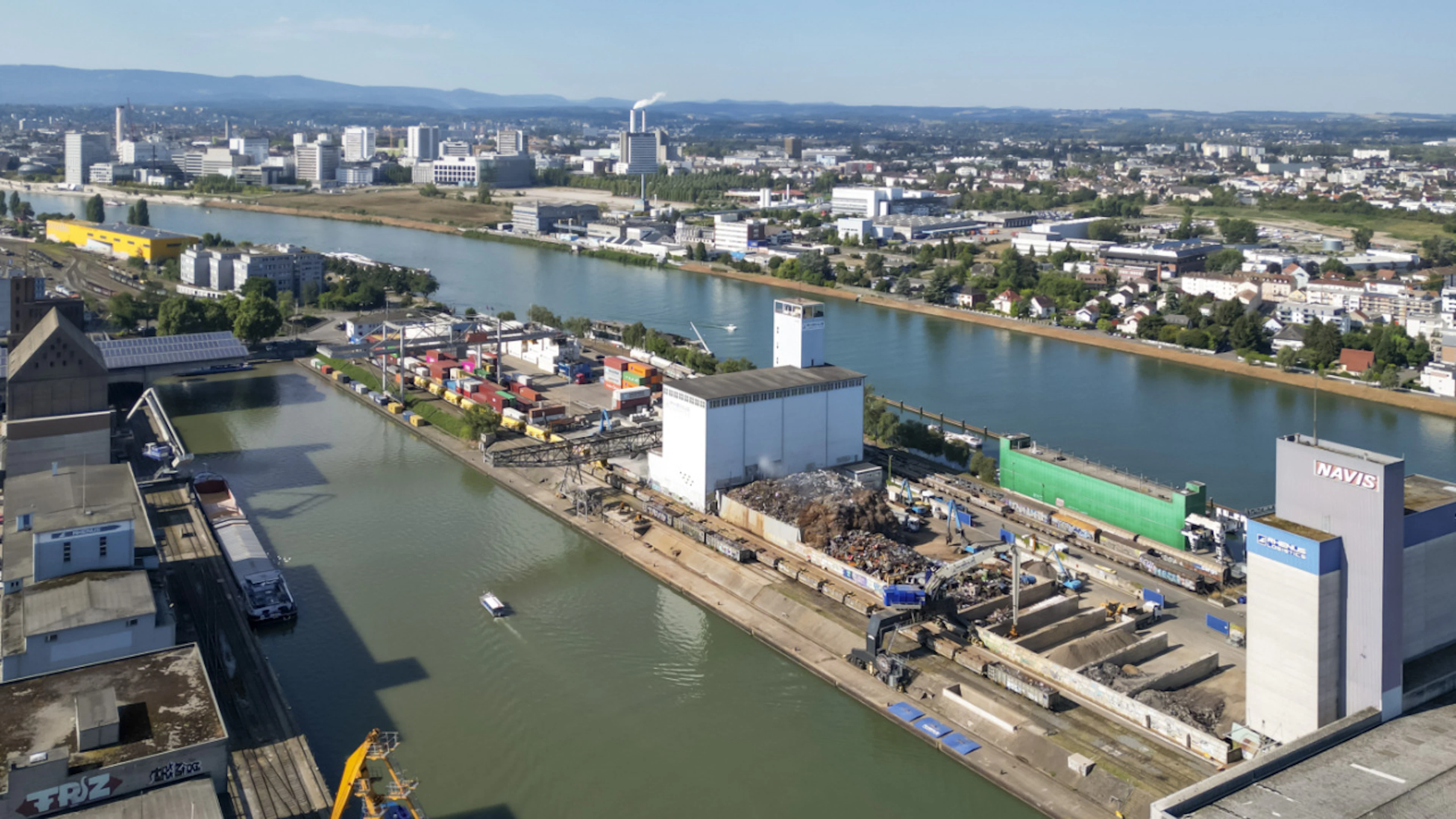 Verband warnt: Rhein bald nicht mehr durchgängig befahrbar