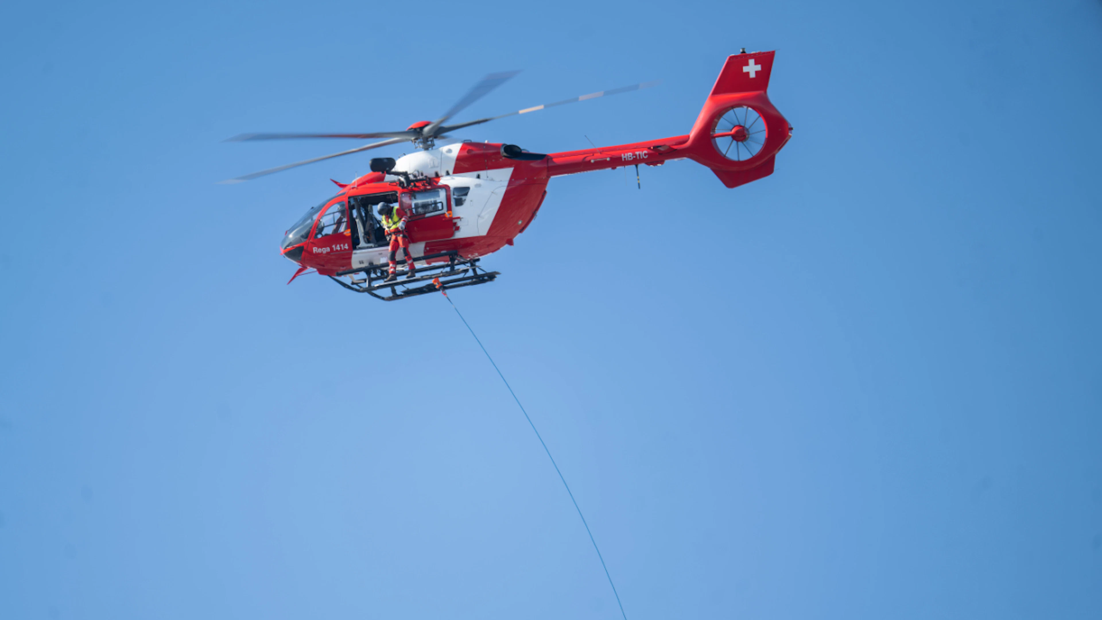 Un pilota di parapendio si ferisce in modo grave a Rueras