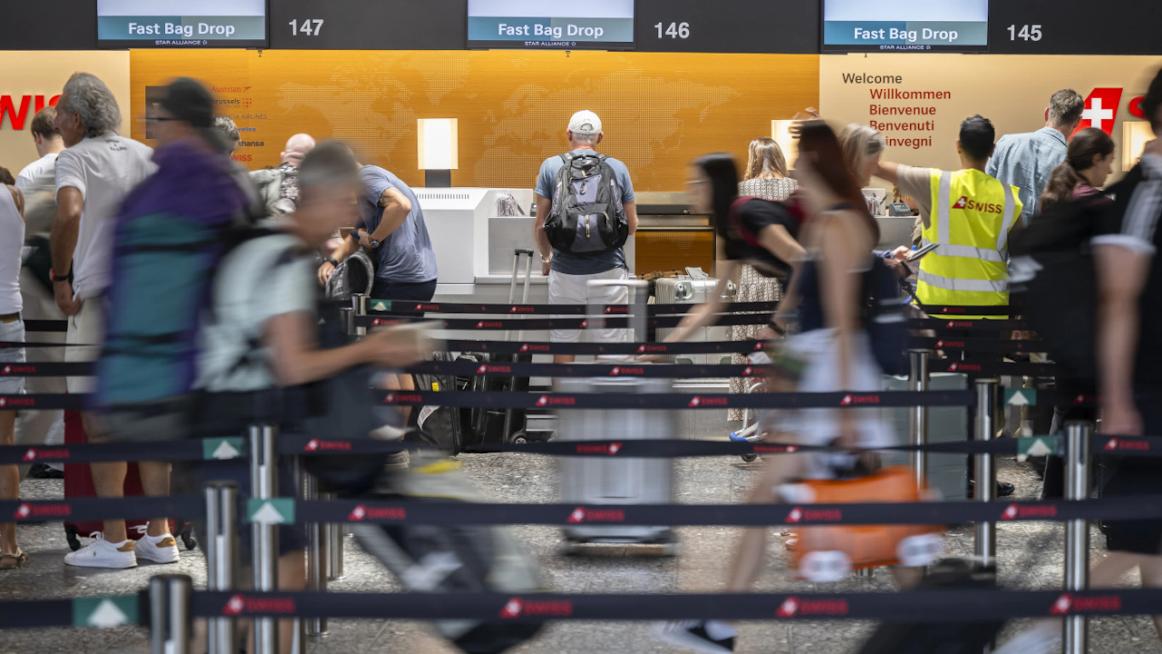 Il nuovo sistema elettronico europeo di controllo delle frontiere raddoppia le attese negli aeroporti