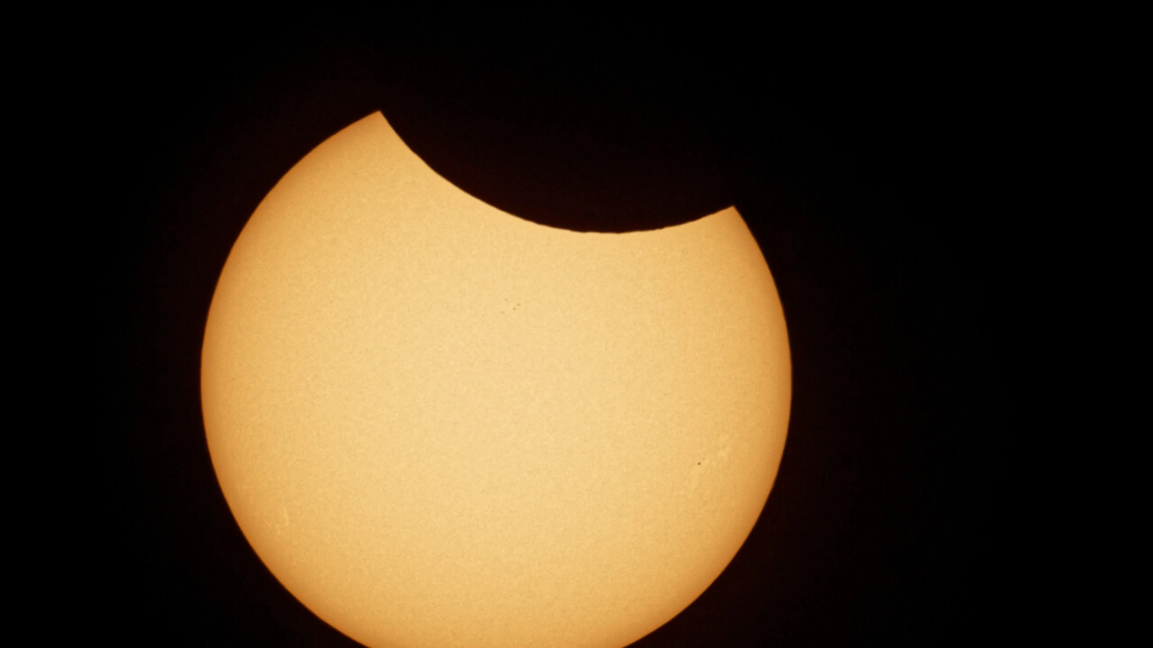 Die absurdesten Mythen und Verschwörungstheorien zur Sonnenfinsternis