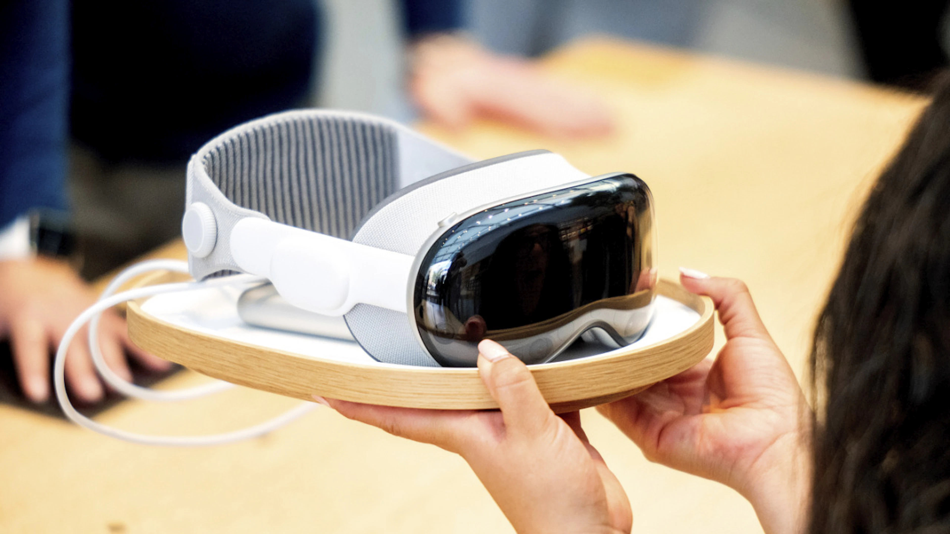 Apple-Datenbrille: Flop im Wohnzimmer – Siegeszug im OP-Saal