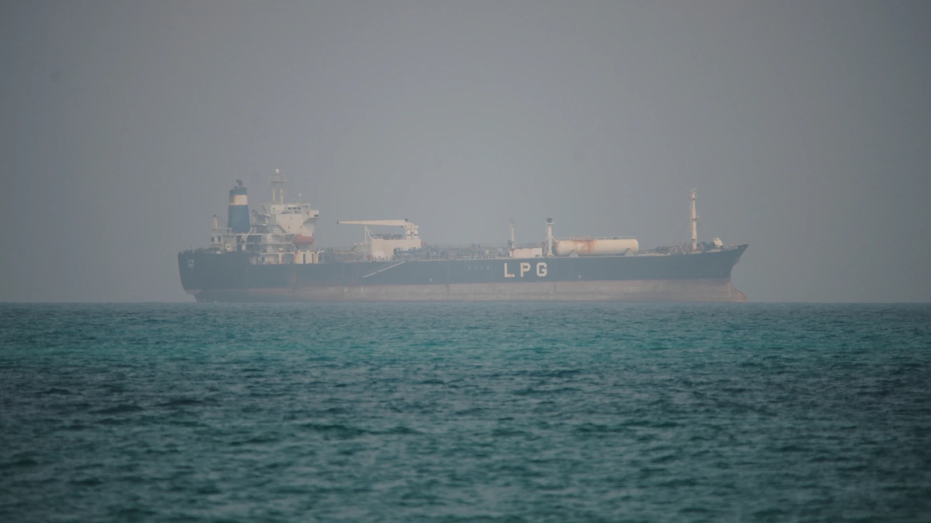 Yemen: Fatalities Following Houthi Attack on Ship Near the Red Sea