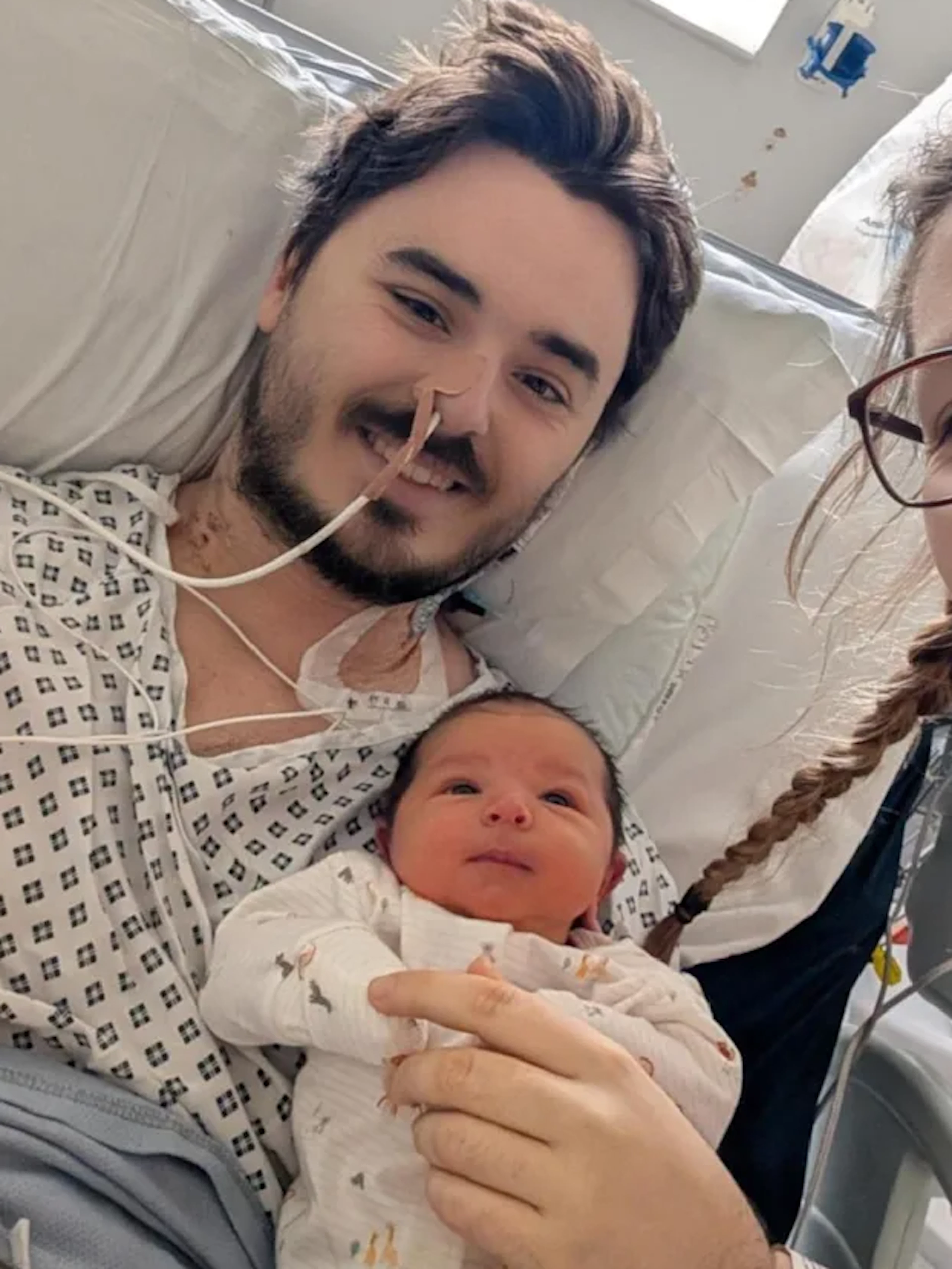Baby Sophie erreicht ihren Papa im Koma – dann fliessen die Tränen