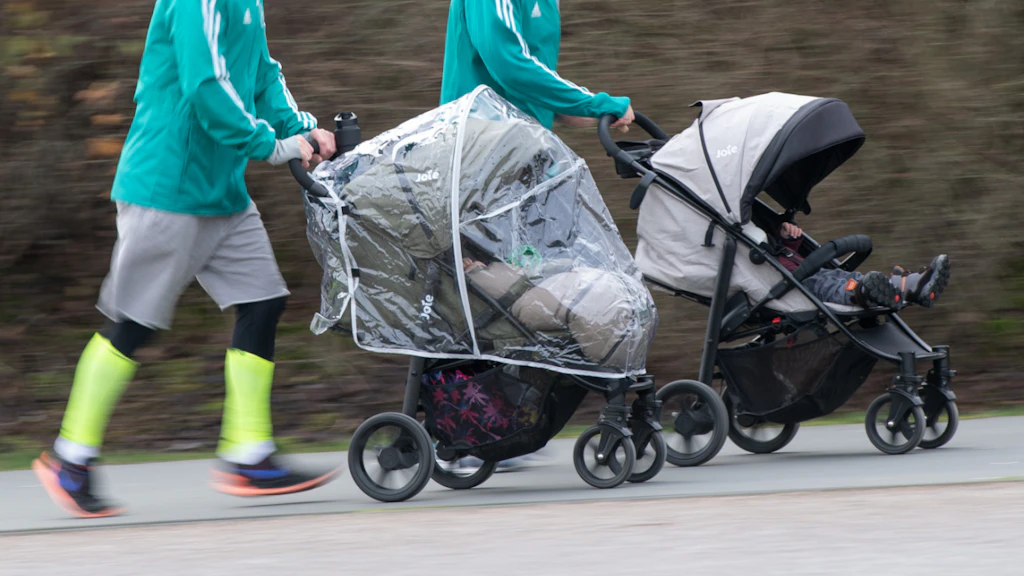 Study: Strollers Reduce the Risk of Injury While Jogging