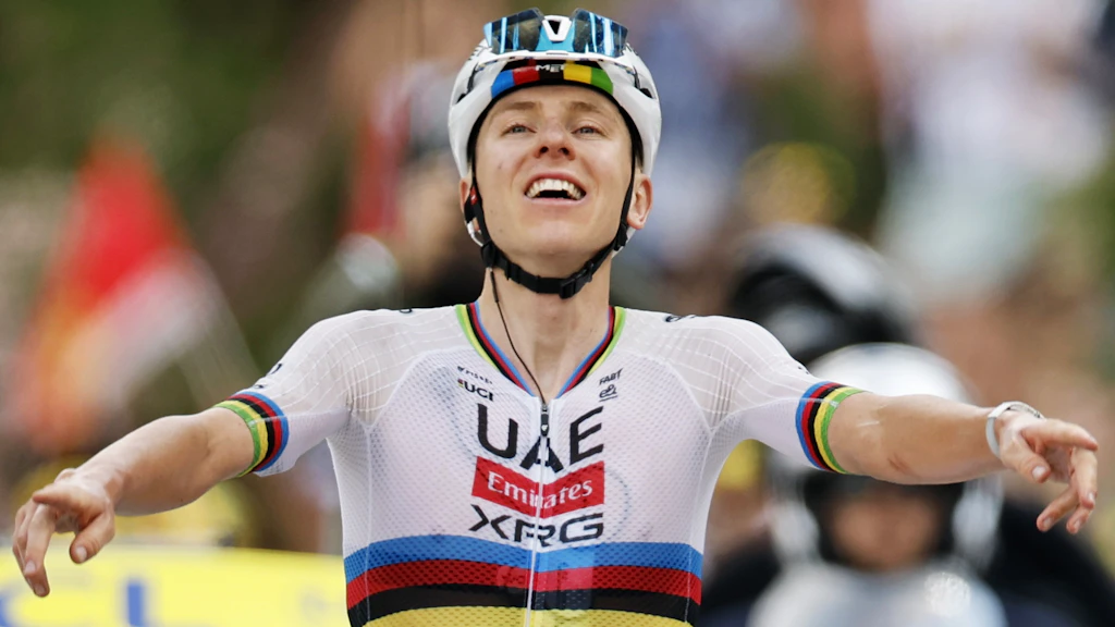 Photo: bluewin.ch Tadej Pogacar Vise Le Tour d'Espagne Pour Compléter La Trilogie Des Grands Tours