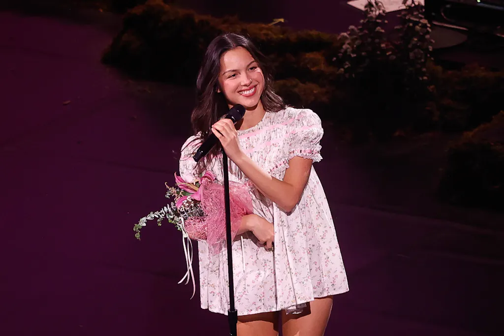 Olivia Rodrigo launches women's festival «Daisy Chain Fields»