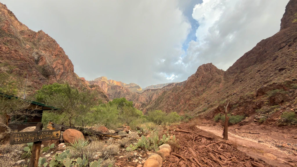 Un alluvione Improvvisa Devasta Il Grand Canyon Un Morto E Una un-alluvione-improvvisa-devasta-il-grand-canyon-un-morto-e-una