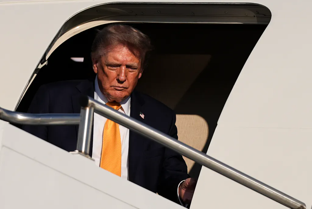 Trump Suddenly Has a New Look—and the Internet Is Puzzled
