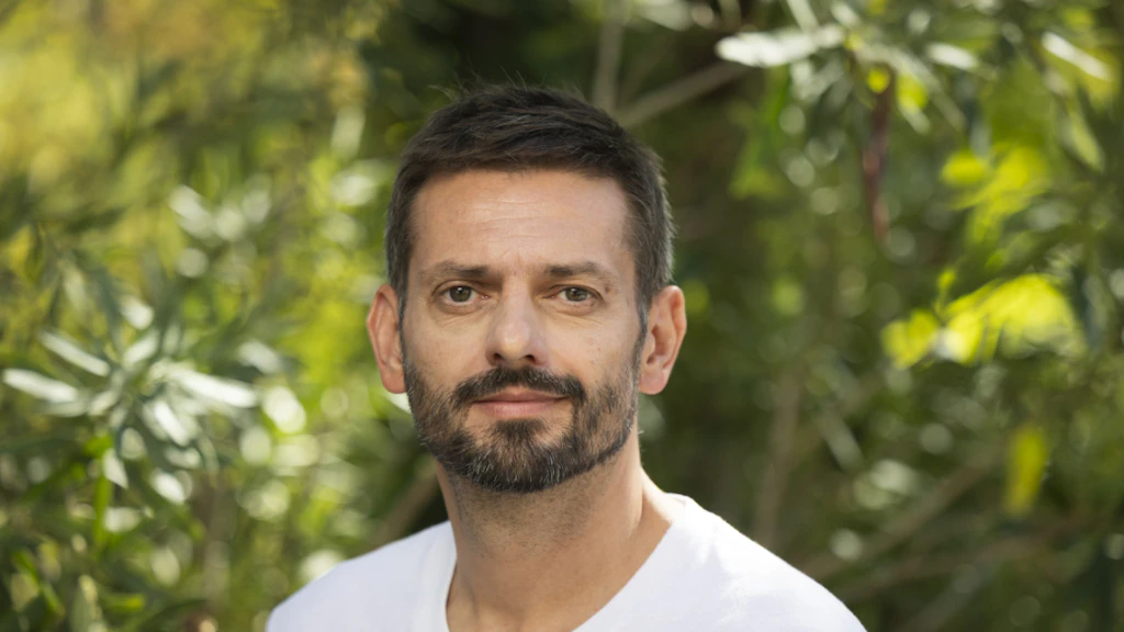 Ο συγγραφέας Giuliano Musio από τη Βέρνη προτάθηκε για το Γερμανικό Βραβείο Βιβλίου