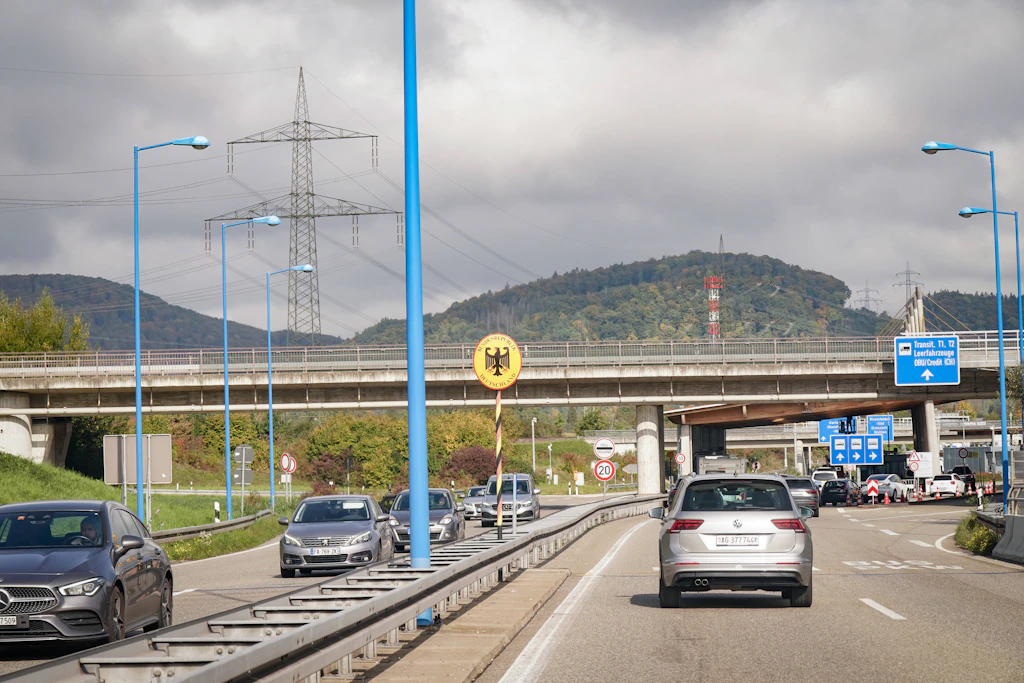 Border crossing near Rheinfelden, Aargau, closed in both directions