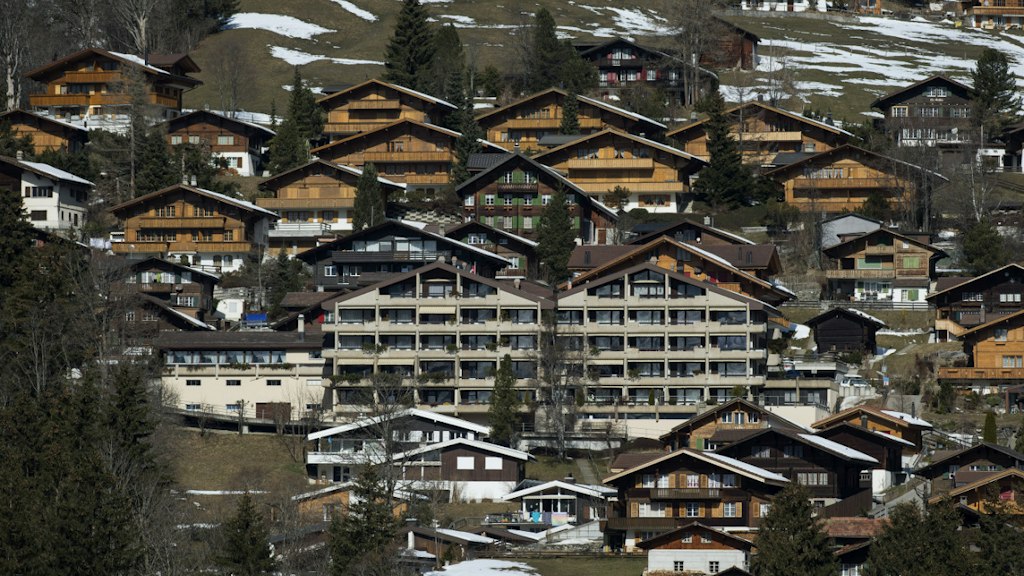 bluewin.ch - Seasonal workers in the tourism industry see housing costs as a major problem