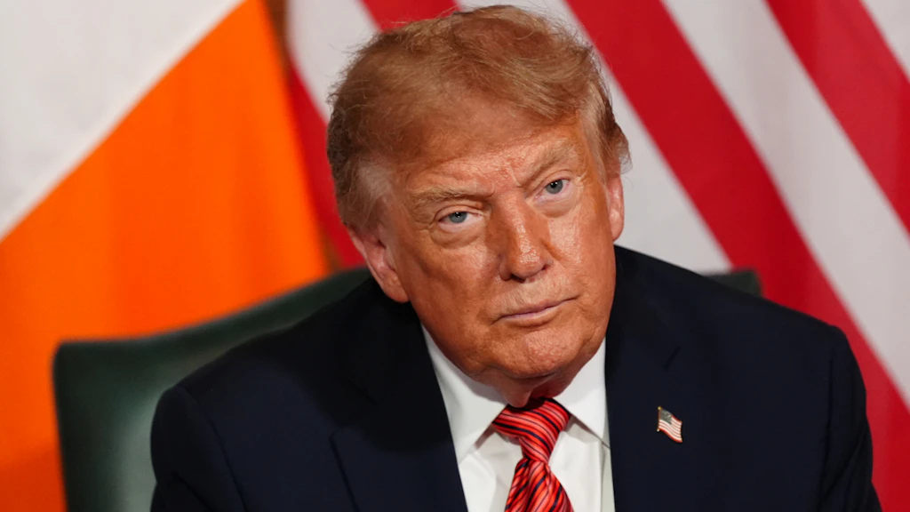 Trump Rejects AI Regulations Despite Industry Warnings and China Fears