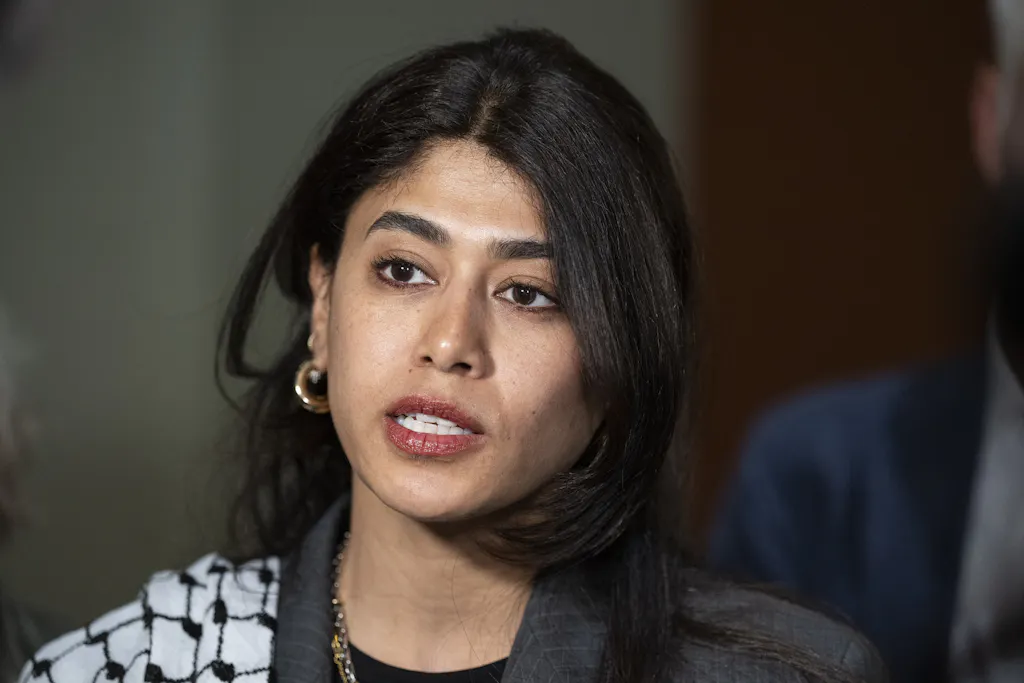 Affaire Rima Hassan LFI Saisit La Justice Et R clame Le D part Du Affaire Rima Hassan LFI Saisit La Justice Et R clame Le D part Du