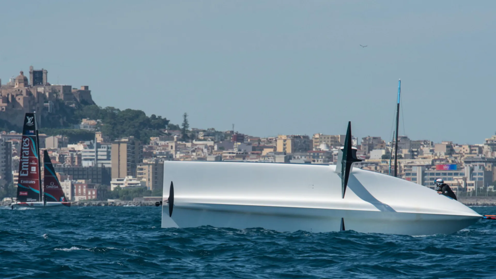 Alinghi aims to take a step forward in the pre-regatta