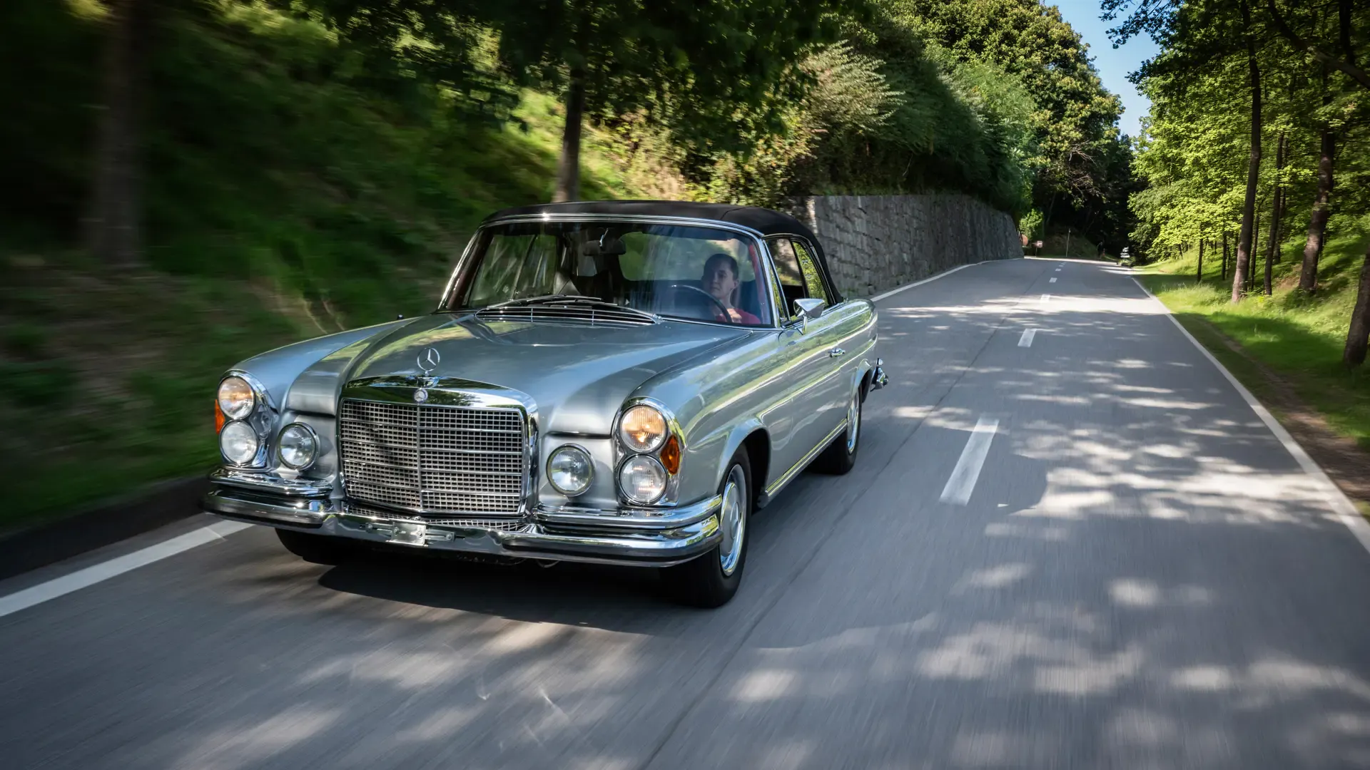 Zurich Car Auction: Ferrari F40, Bugatti, and Bond's Aston Martin