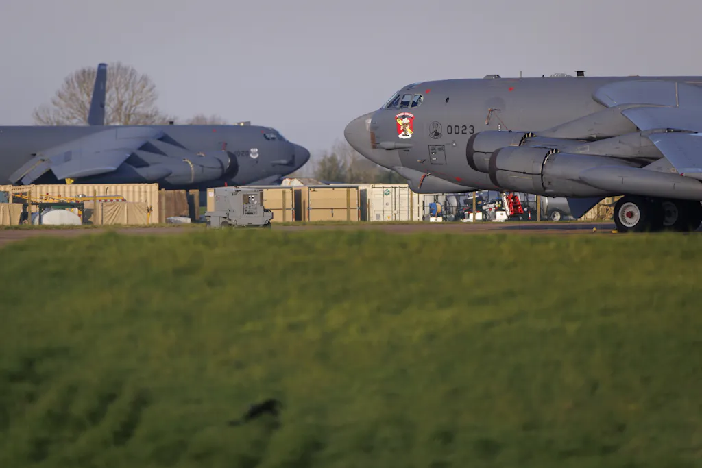 «Incident majeur» près d'une base militaire, des arrestations liées à ...