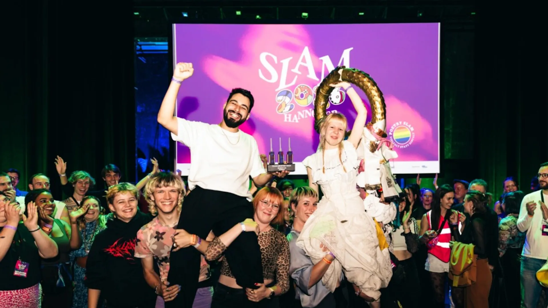 Swiss Duo Wins German-Language Poetry Slam Championship