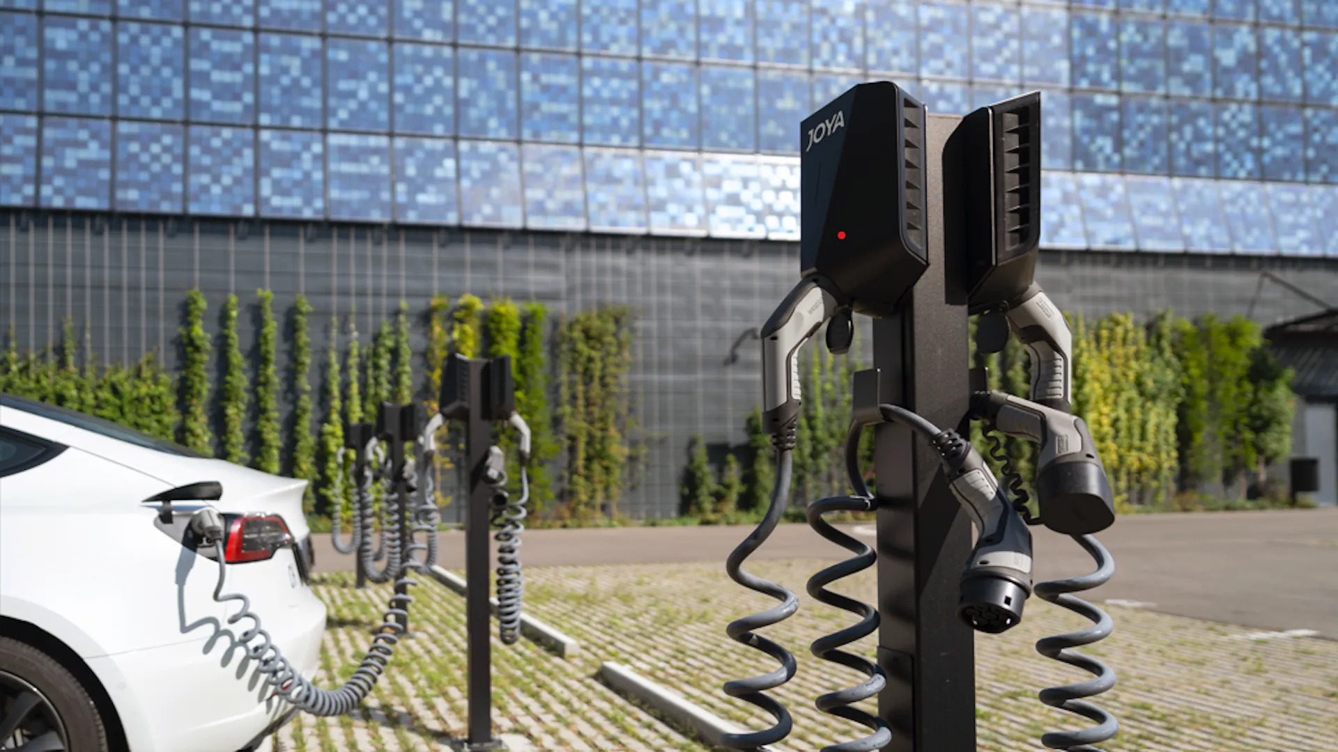 Switzerland is in the midst of a charging crisis—but that could be ...