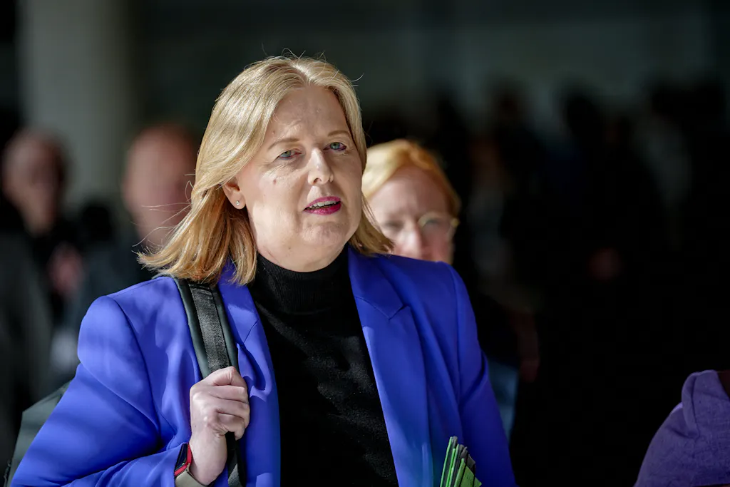 German Labor Minister Bärbel Bas resigns.
