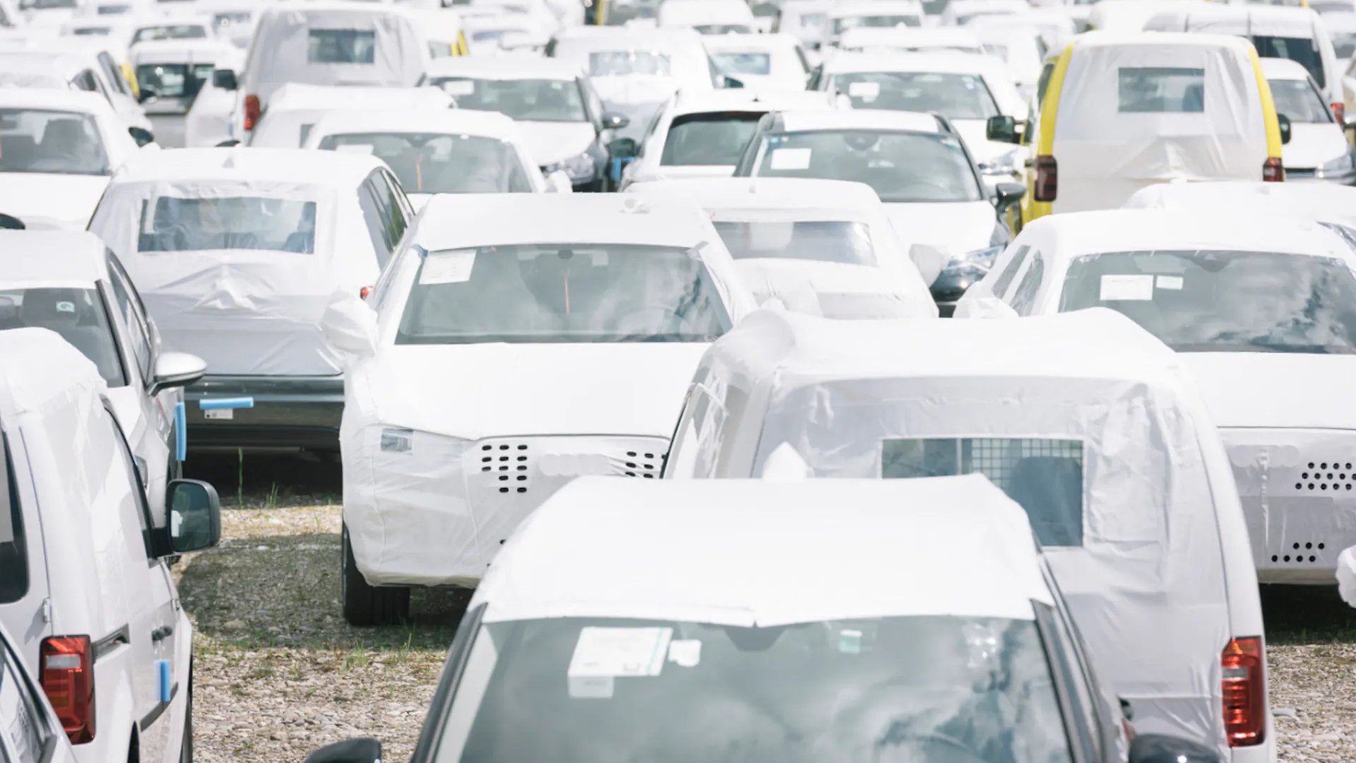 Prices for new and used cars continue to fall